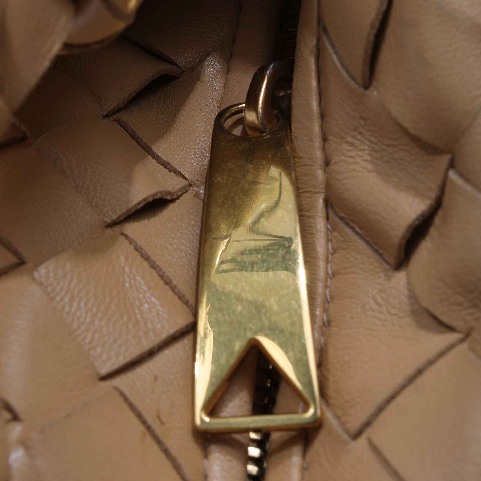 寶緹嘉 BOTTEGA VENETA Mini Jodie 編織 手提包  651876VCPP5 奶茶 JODIE MINI 防塵袋