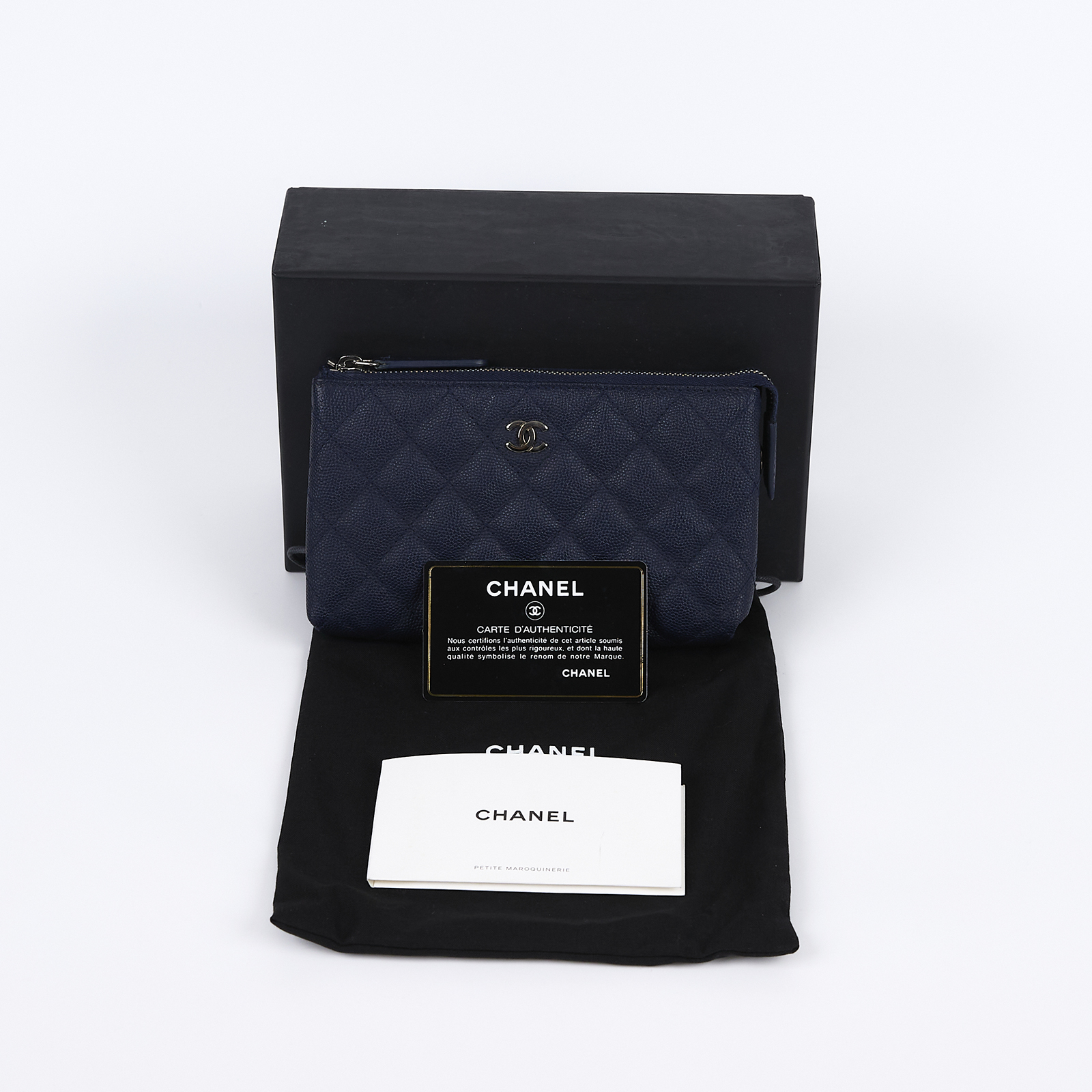 香奈兒 CHANEL 菱格紋 手拿包  25開 深藍荔枝POUCH 原廠盒子/防塵袋/保證卡