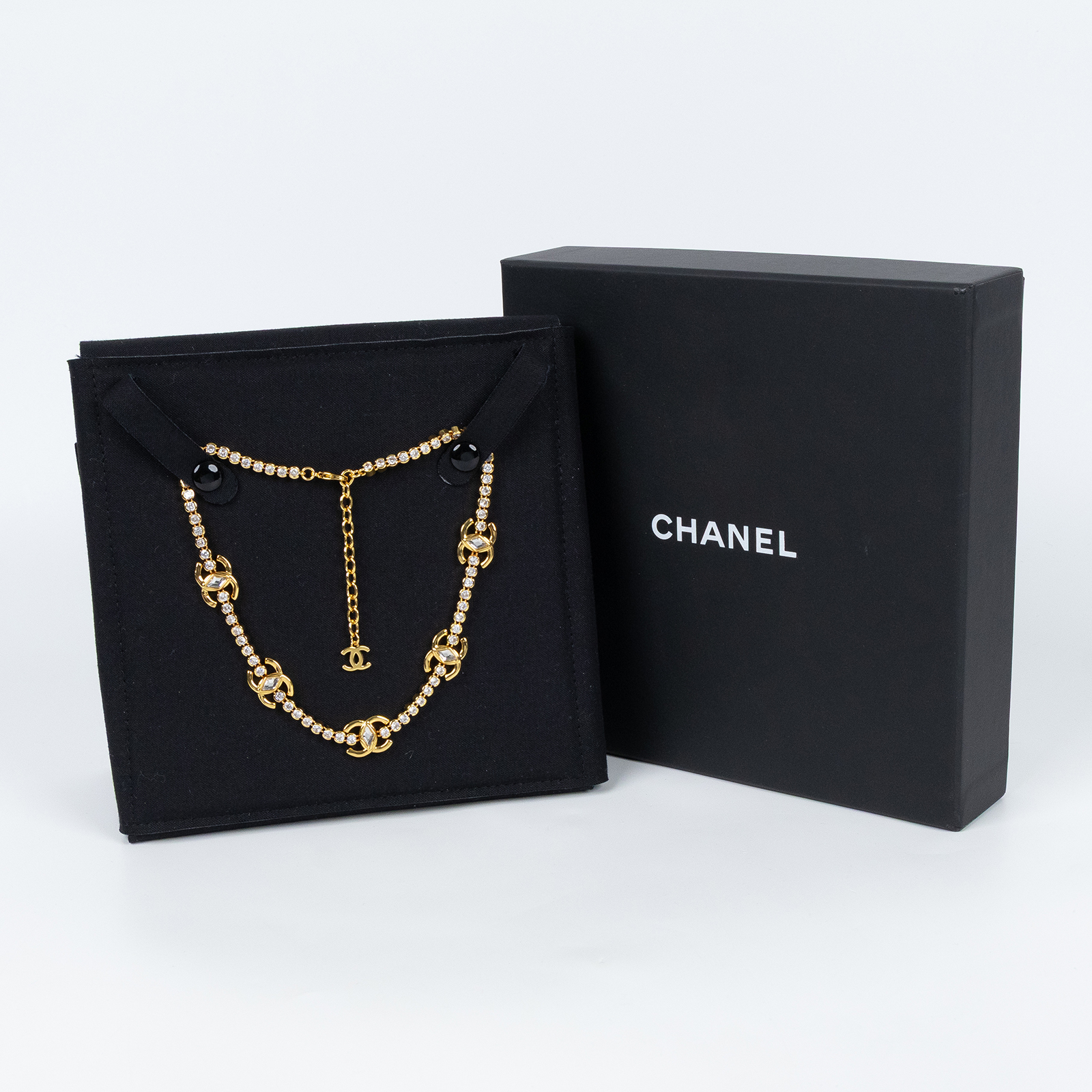 香奈兒 CHANEL CC LOGO 水鑽 項鍊 鎖骨鍊 B23/A 金色水鑽項鍊 原廠盒子/內襯