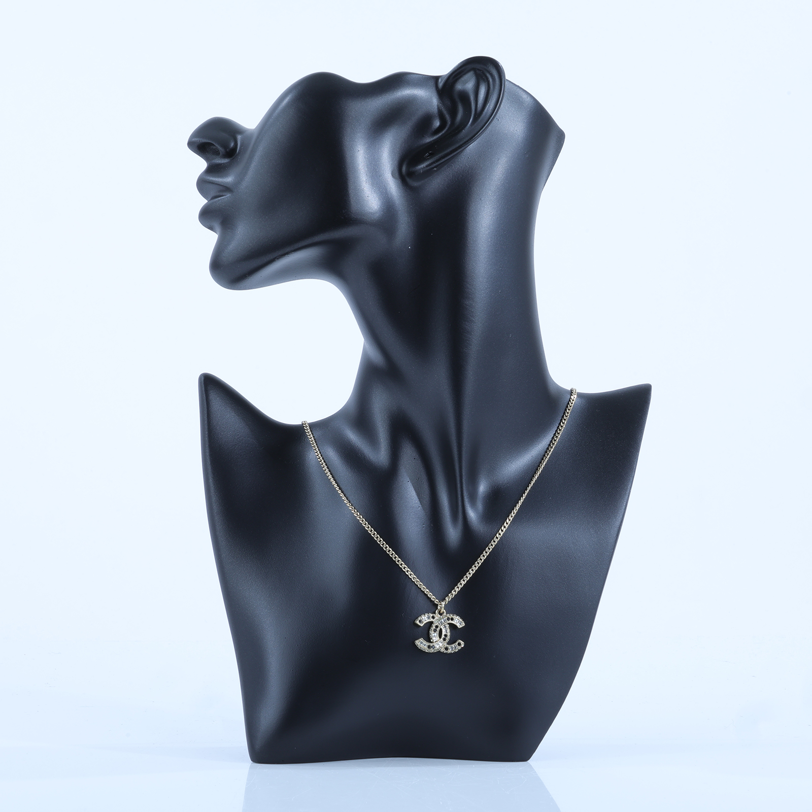 香奈兒 CHANEL CC LOGO 項鍊 A15B 黑白水鑽雙C項鍊 原廠盒子/內襯