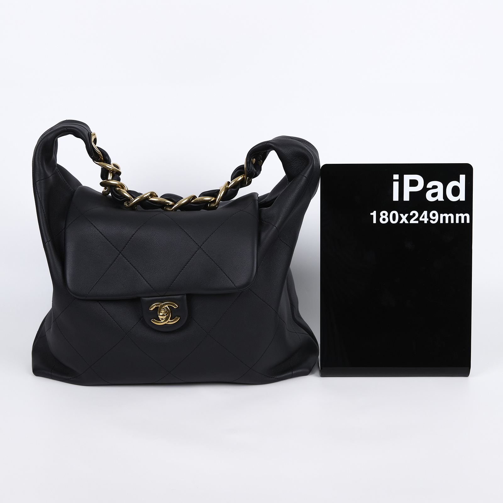 香奈兒 CHANEL 流浪包 Ｍaxi Hobo Bag 超大型 肩背包 AS5838 晶片款 黑牛皮超大型流浪包 原廠盒子/防塵袋/購買證明