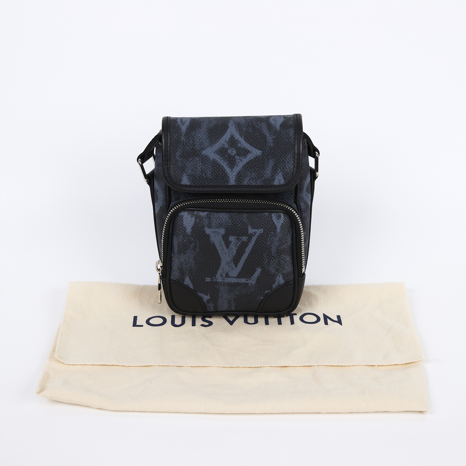 路易威登 LOUIS VUITTON Nano Amazon 相機 郵差包 M45650 晶片款 黑 NANO AMAZON斜背包 防塵袋