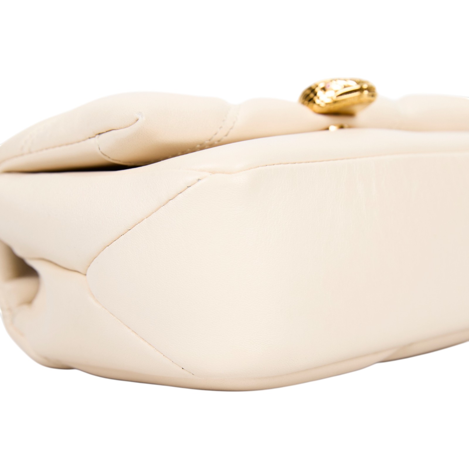 寶格麗 BVLGARI Serpenti Cabochon 迷你斜背包 象牙色 291086 白色蛇頭斜背包 原廠盒子/防塵袋/背帶