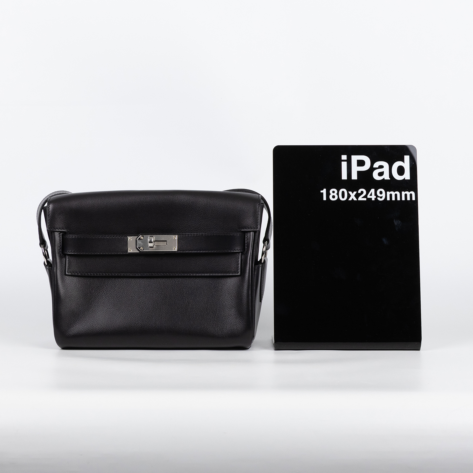 愛馬仕 Hermes Kelly Bag 凱莉包 Messenger PM 手提包 黑色 銀扣 H085009CK89 /W刻  原廠盒子/防塵袋/鎖組