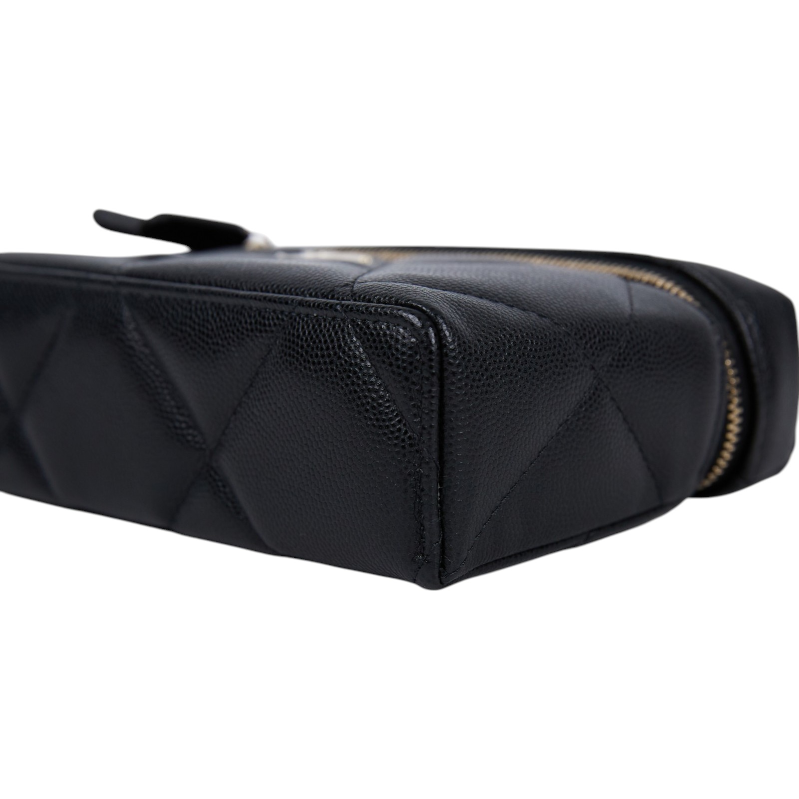 香奈兒 CHANEL CC LOGO 化妝盒 化妝箱 斜背包 手提包 AP4936 B22105 晶片款 黑金荔枝VANITY CASE 原廠盒子/防塵袋/購買證明影本