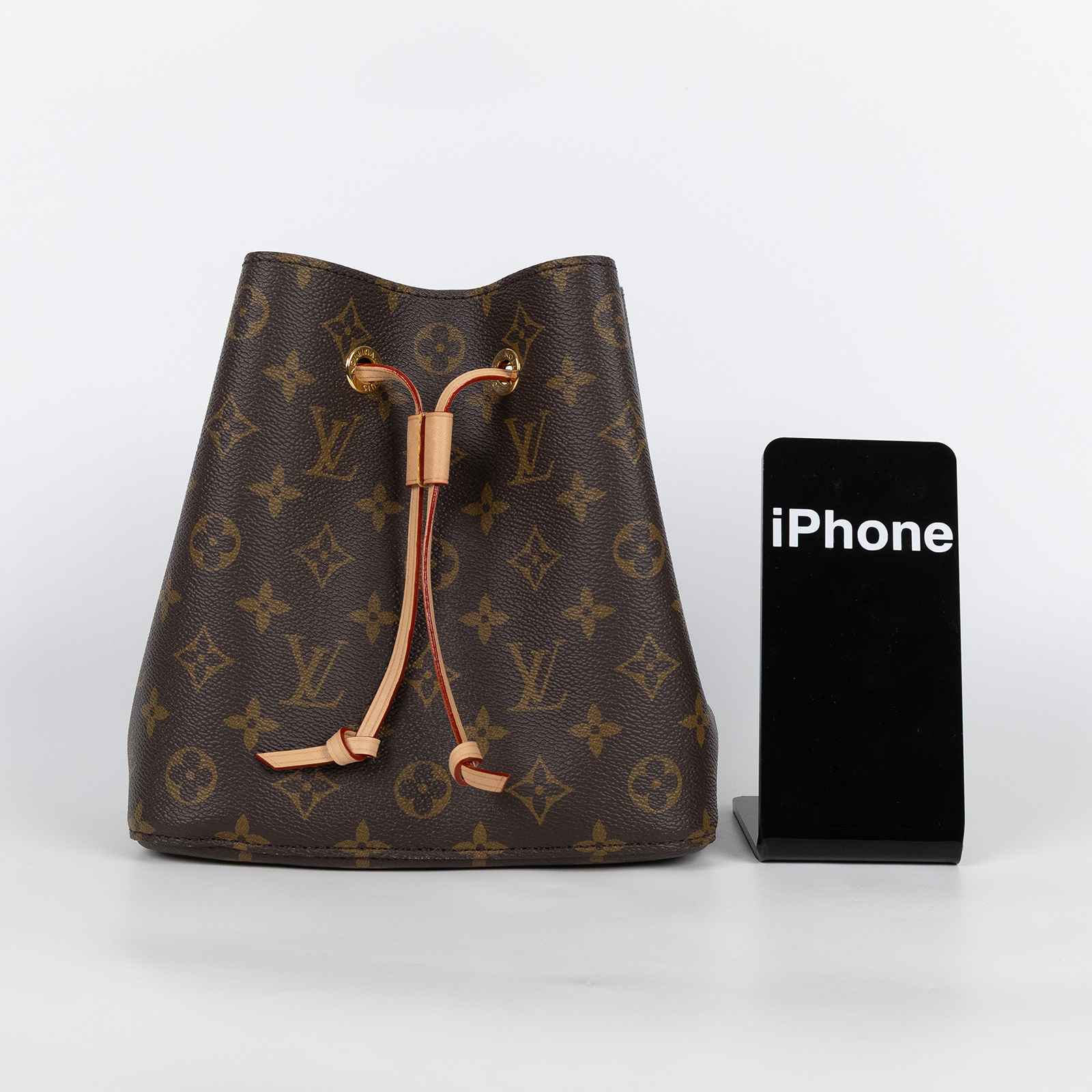路易威登 LOUIS VUITTON Néonoé BB 經典帆布 束口水桶包 M46581 晶片款 原花Néonoé BB 防塵袋/背帶/手提帶