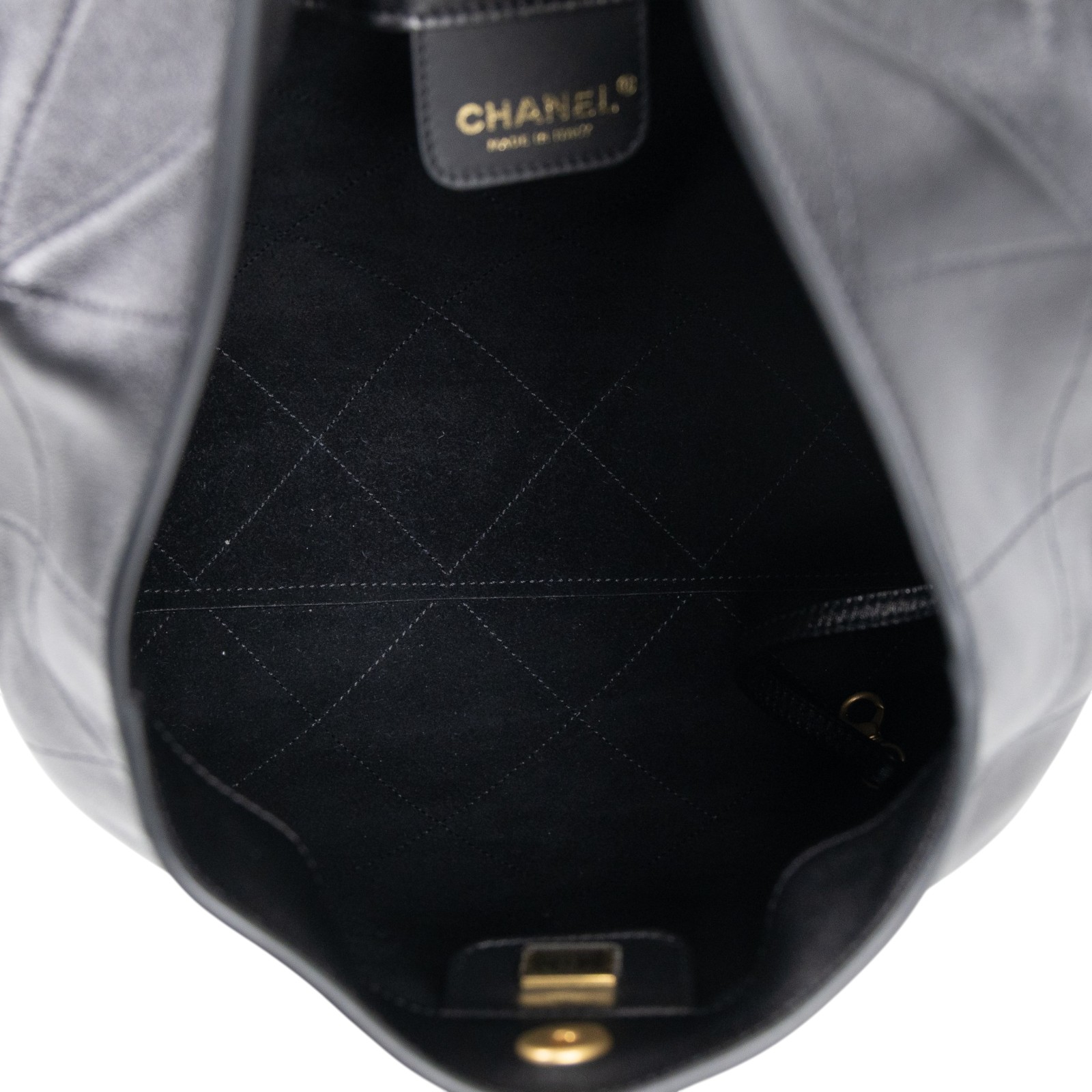香奈兒 CHANEL Hobo 流浪包 肩背包 腋下包 AS5425 晶片款 黑羊金釦Hobo肩背包 防塵袋
