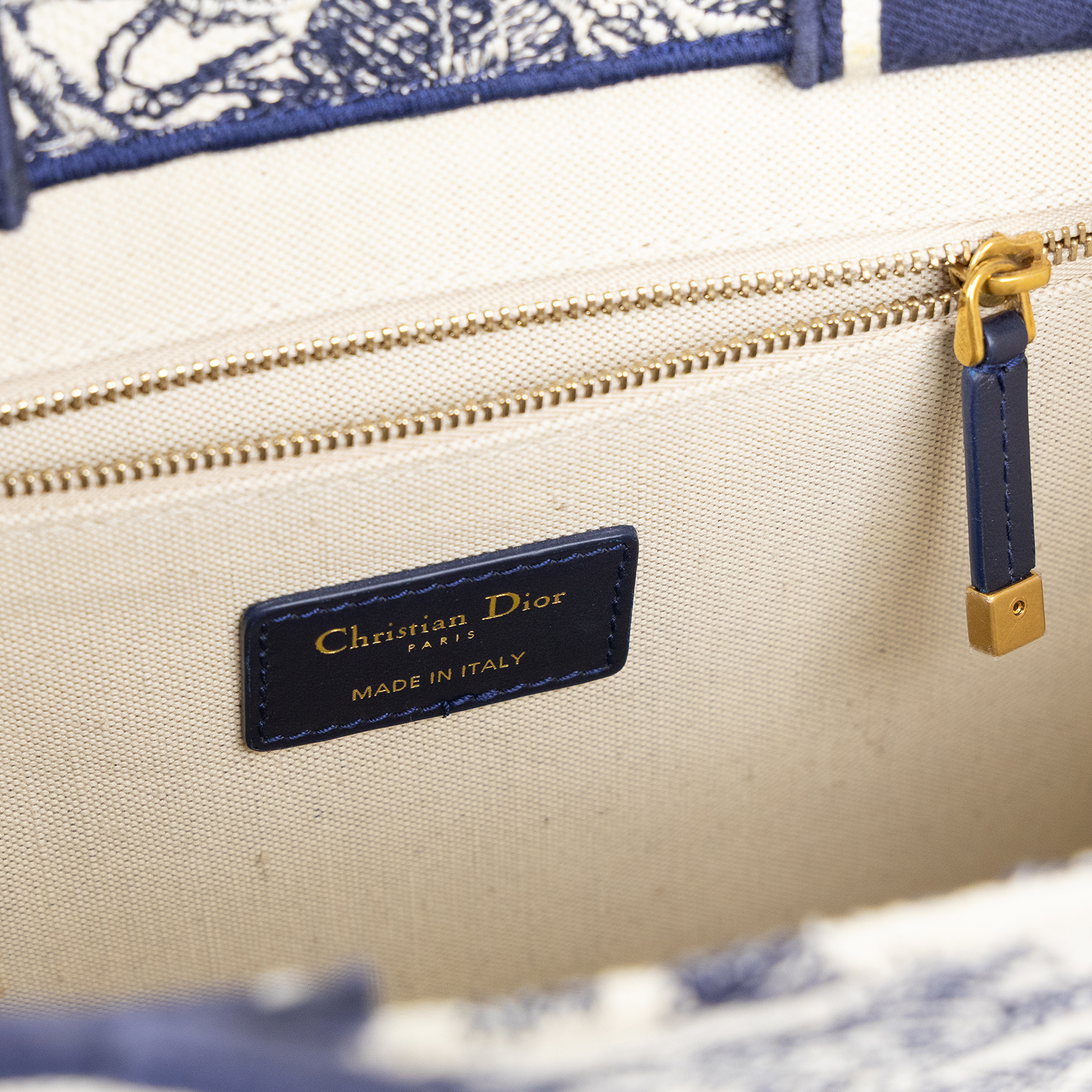 迪奧 CHRISTIAN DIOR Book Tote 小型 托特包 手提包 肩背包 斜背包 M1325CETK  原廠盒子/防塵袋/保證卡/背帶