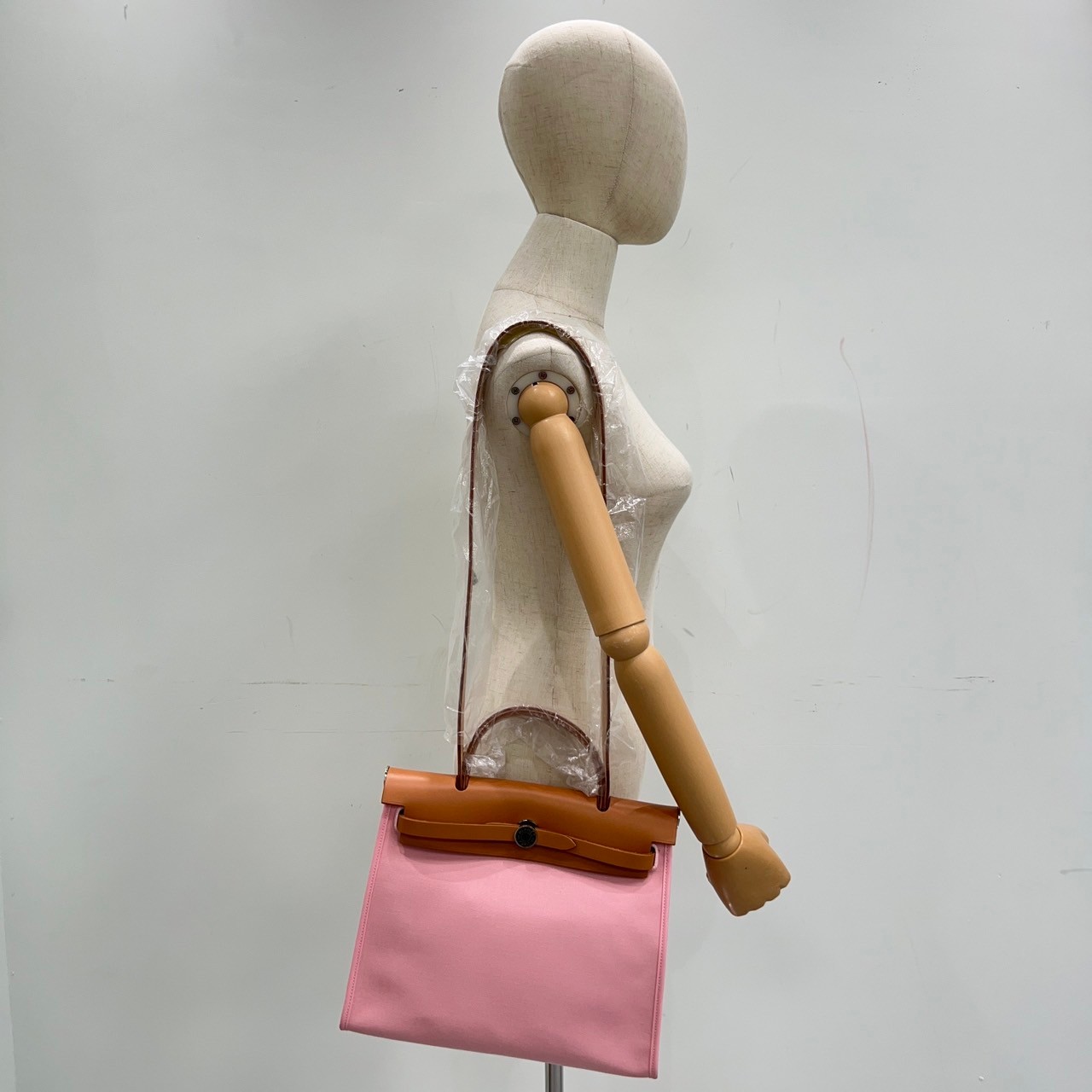 愛馬仕 Hermès Herbag Zip 31 HER31 T刻 粉HERBAG 31CM 防塵袋