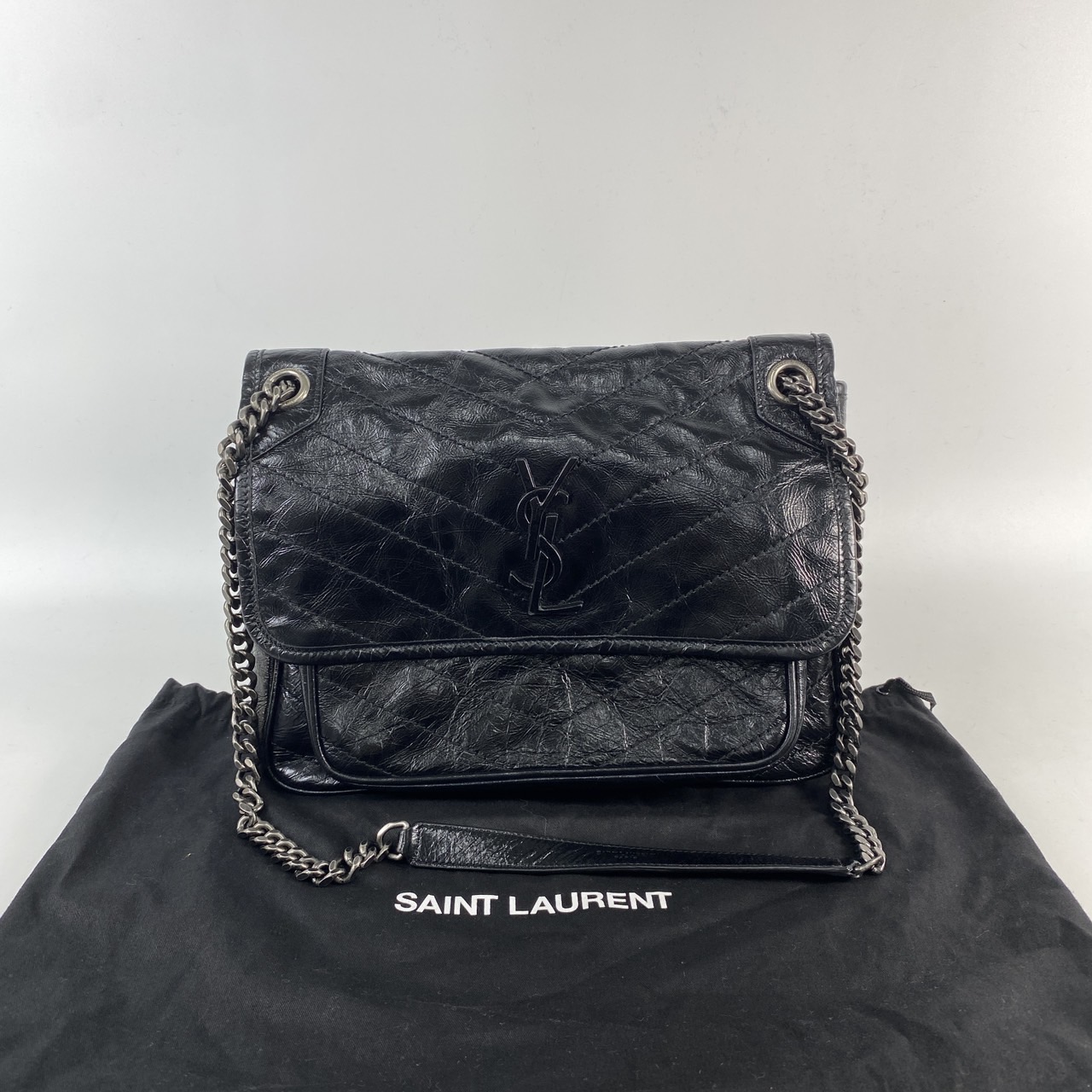 聖羅蘭 YSL SAINT LAURENT NIKI  復古皮革 山型紋 翻蓋 肩背包 中號 498894 　黑Niki medium 防塵袋