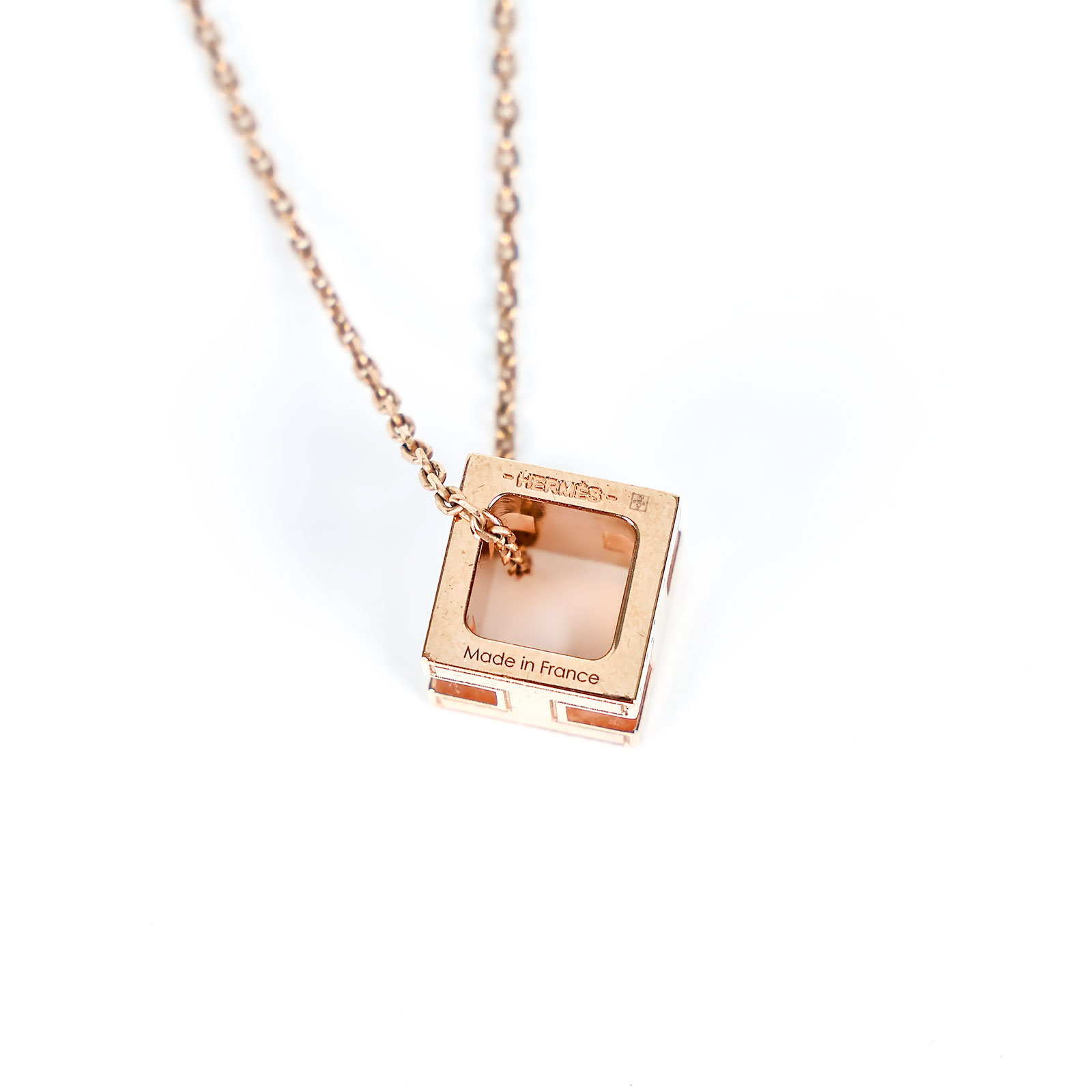 愛馬仕 Hermès Cage dH pendant  項鍊 CAGEDHPENDANT ST 01 19 奶茶立體H項鍊 原廠盒子