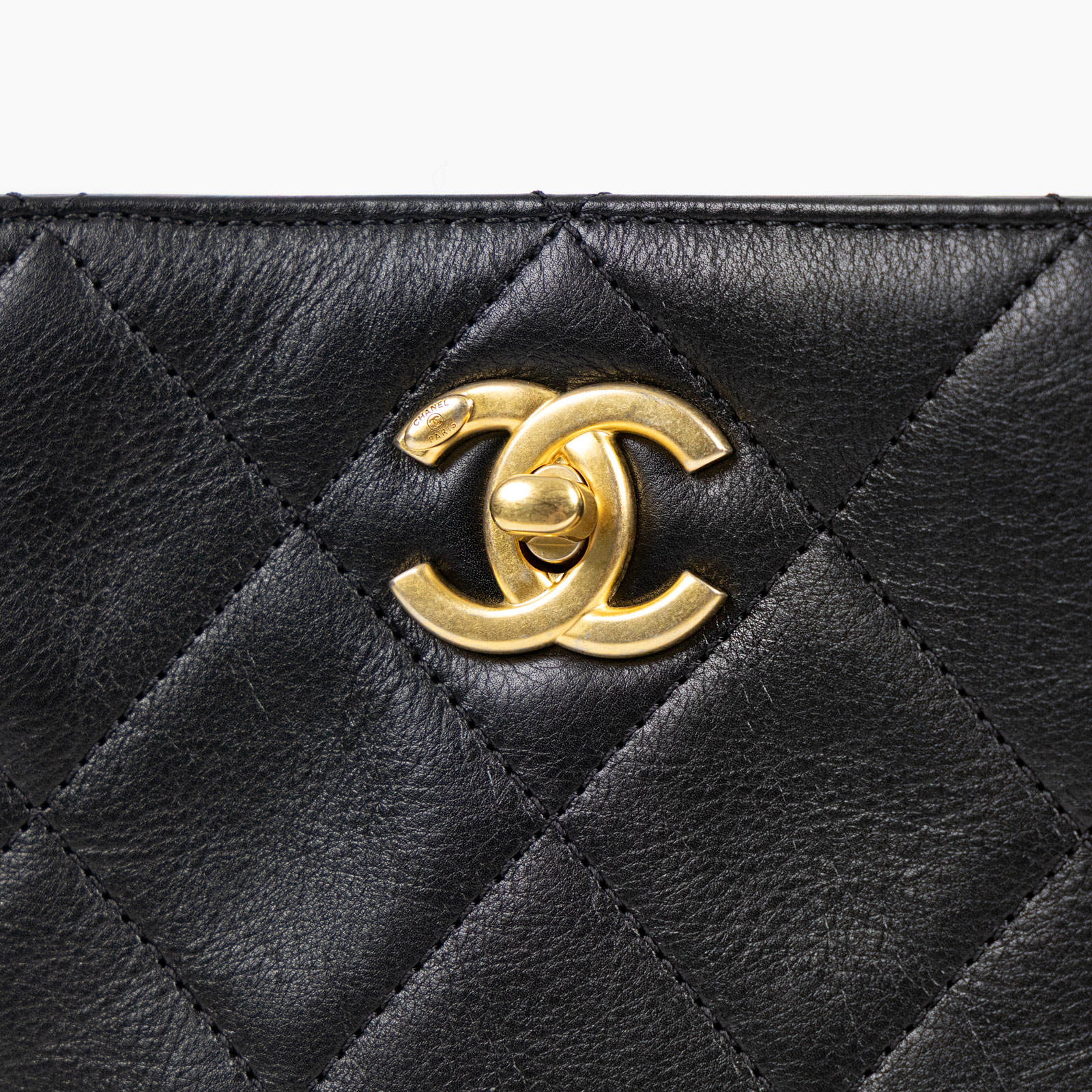 香奈兒 CHANEL 菱格紋 肩背包  晶片款 黑金牛皮穿托特包 防塵袋/原廠盒子