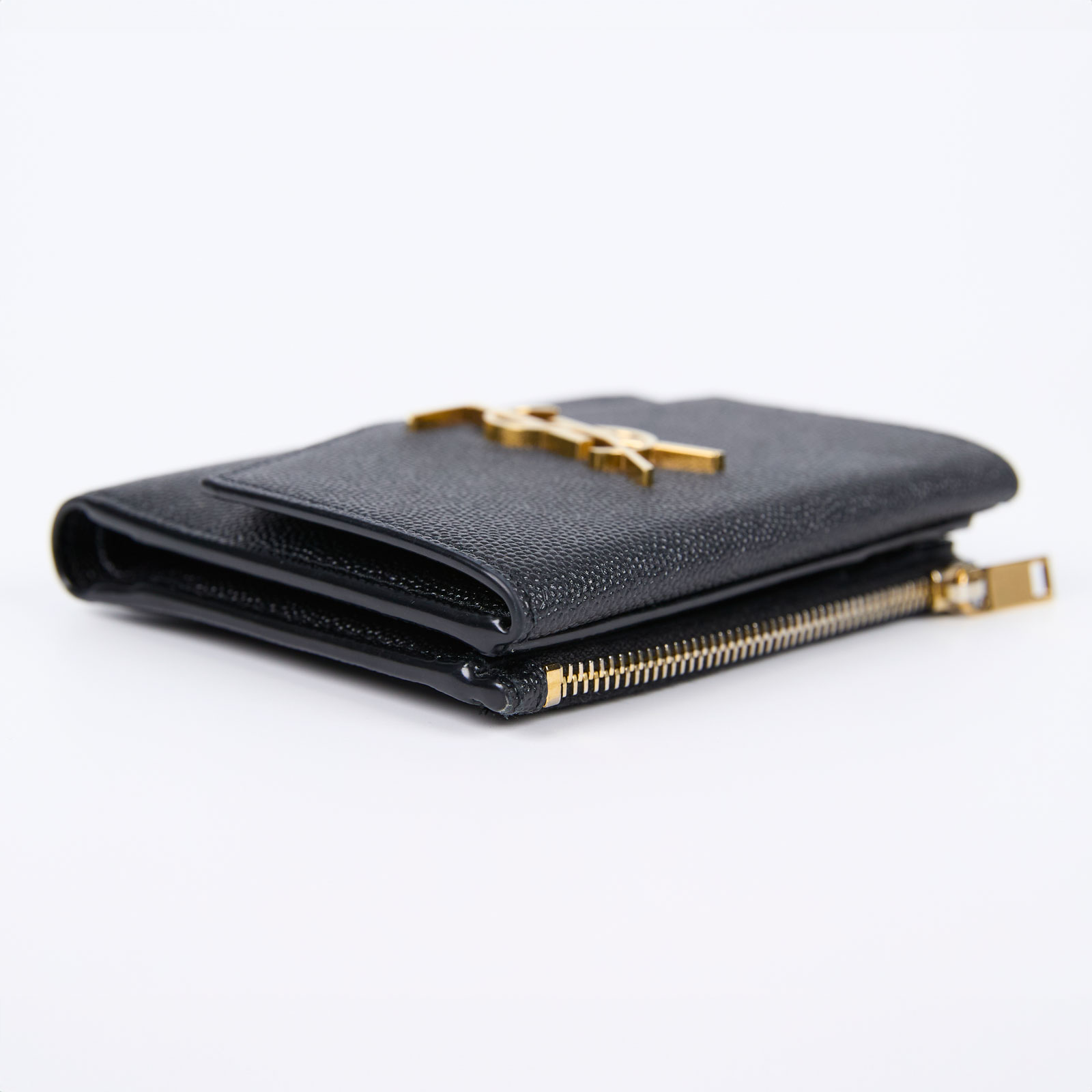 聖羅蘭 YSL SAINT LAURENT Uptown 粒面壓紋皮革小型 錢包 5822961GF0J 黑三折短夾 原廠盒子/防塵袋