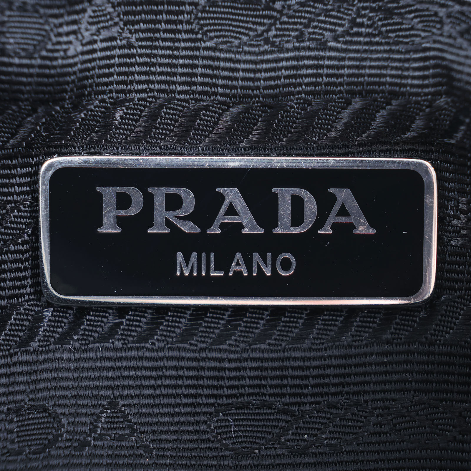 普拉達 PRADA Re-Edition 2005 Re-Nylon 手袋 1BH204_R064 黑尼龍HOBO 三合一包 防塵袋