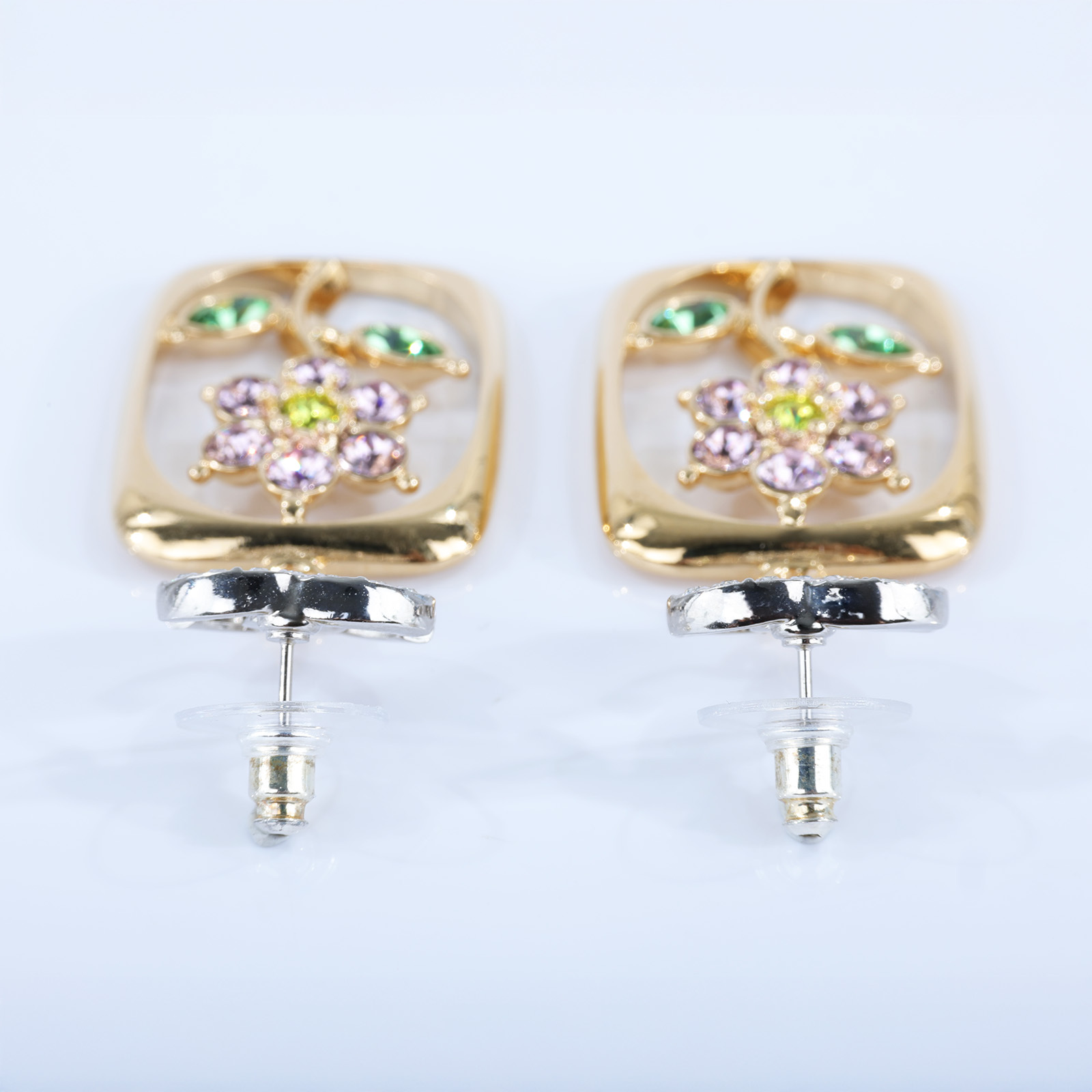香奈兒 CHANEL 耳釘 C25C 水鑽花朵耳環 無附屬品