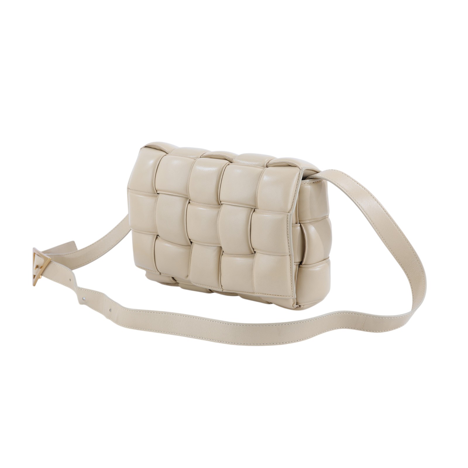 寶緹嘉 BOTTEGA VENETA Padded Cassette 枕頭編織包 591970VCQR1 奶茶PADDED CASSETTE 防塵袋