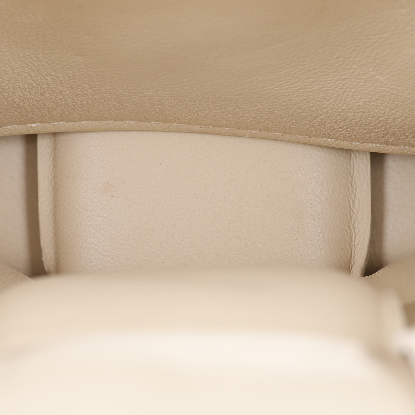 寶緹嘉 BOTTEGA VENETA Padded Cassette 枕頭編織包 591970VCQR1 奶茶PADDED CASSETTE 防塵袋