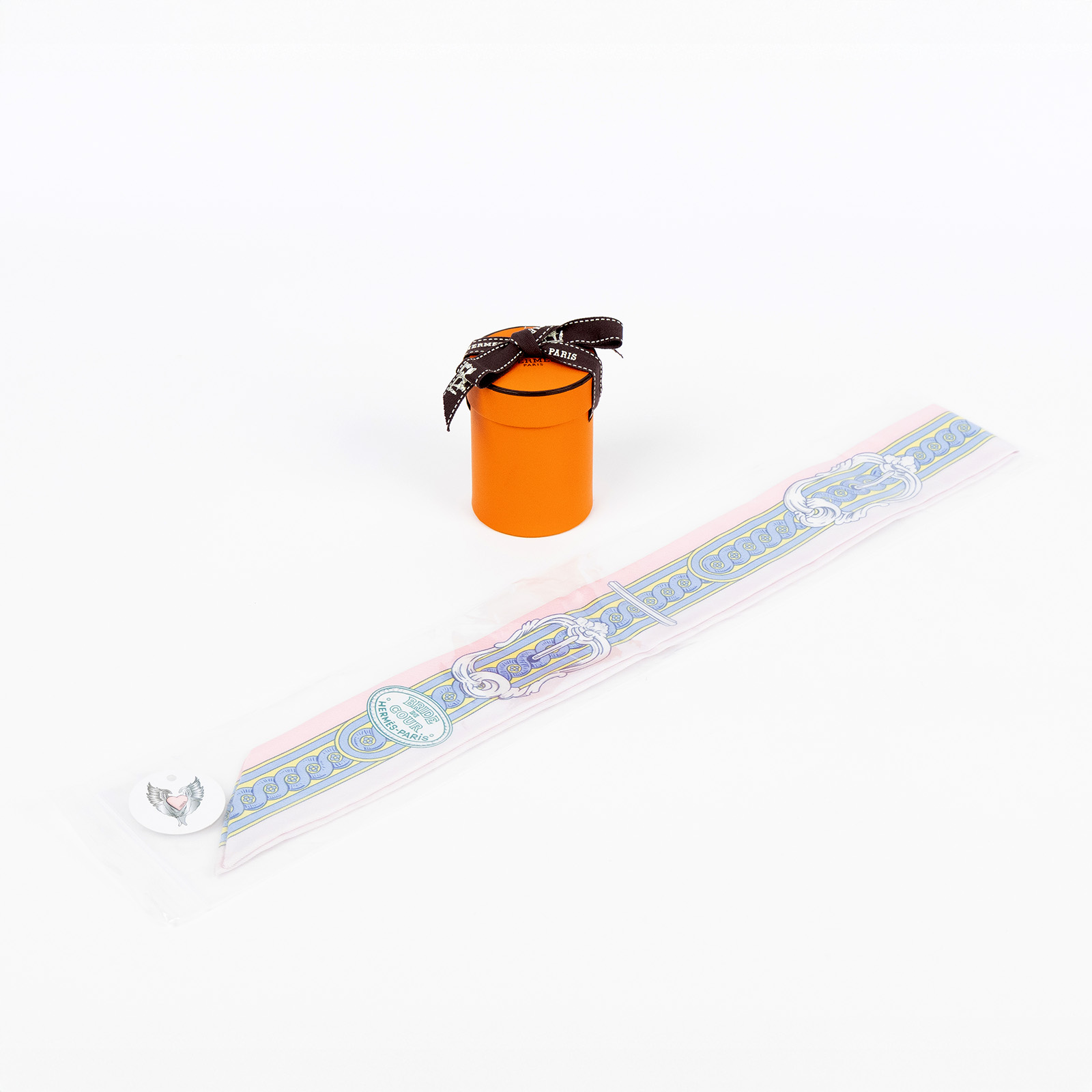 愛馬仕 Hermès Twilly 絲巾 TWILLYS85  粉淺粉淺藍鍊條twilly2 原廠盒子