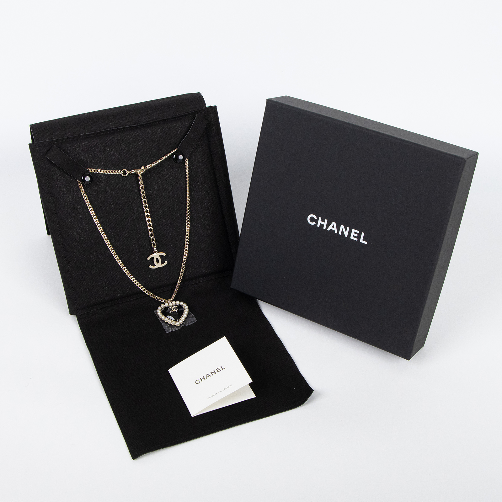 香奈兒 CHANEL 愛心 珍珠 雙C 項鍊 黑色 B25B 黑愛心珍珠項鍊 原廠盒子