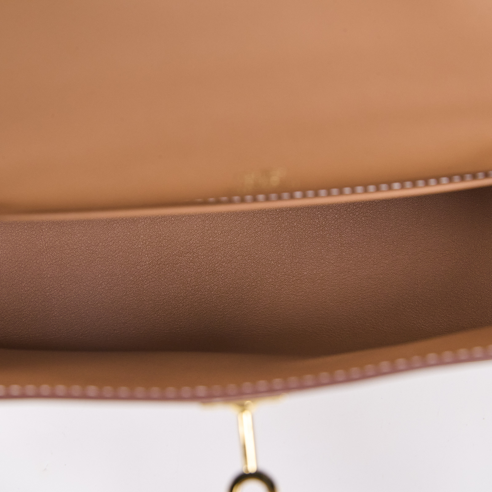 愛馬仕 Hermes Kelly Pochette 手拿包 金色五金 金棕色 H049417CC37 B刻  防塵袋/原廠盒子/購買證明