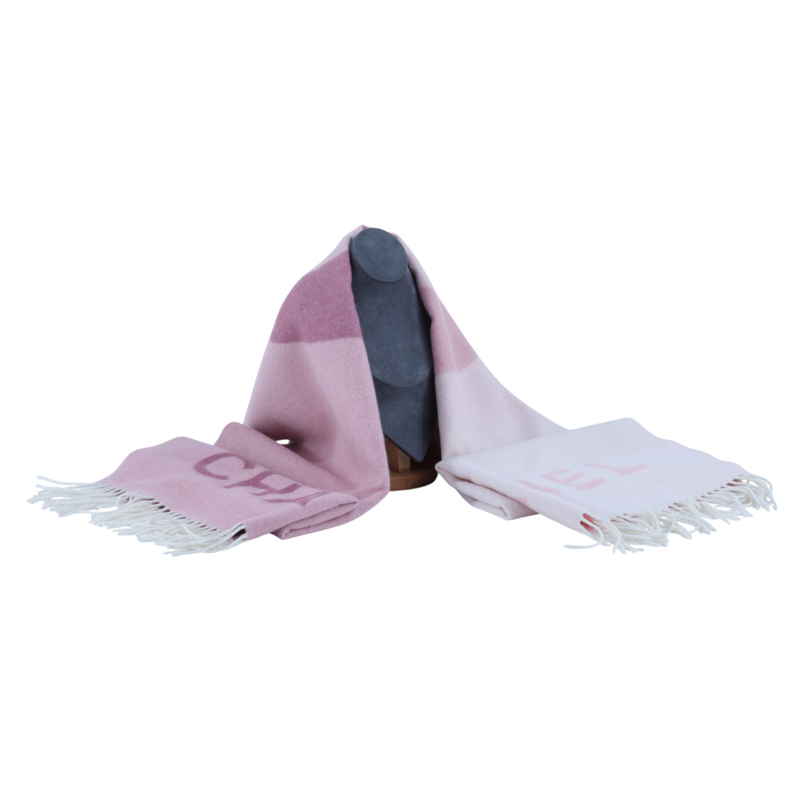 香奈兒 CHANEL CC 披肩  粉大雙CLOGO圍巾 無附屬品