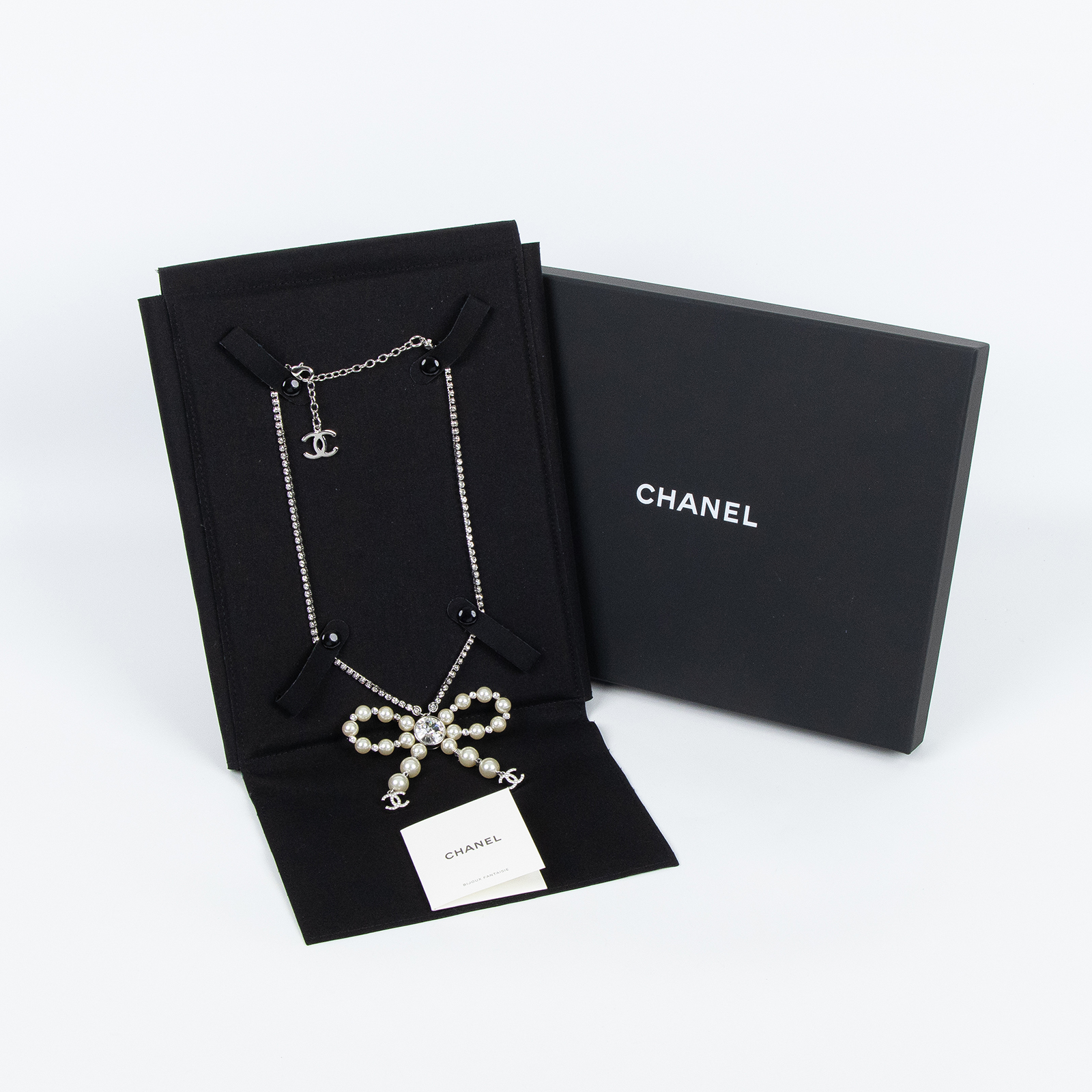 香奈兒 CHANEL 雙C LOGO 珍珠 蝴蝶結 項鍊 B25B 珍珠蝴蝶結項鍊 原廠盒子