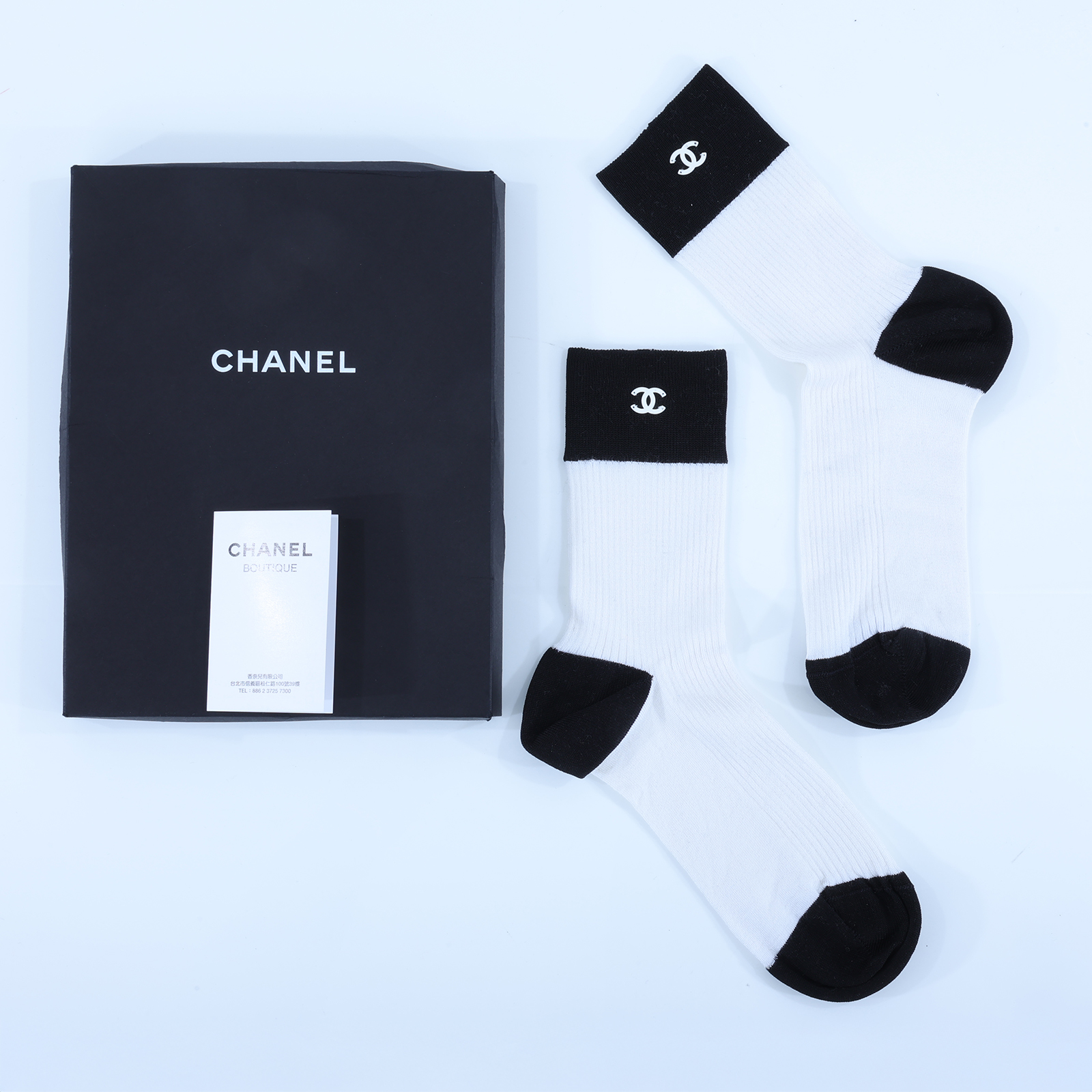香奈兒 CHANEL CC 棉襪 襪子  黑白logo襪 原廠盒子