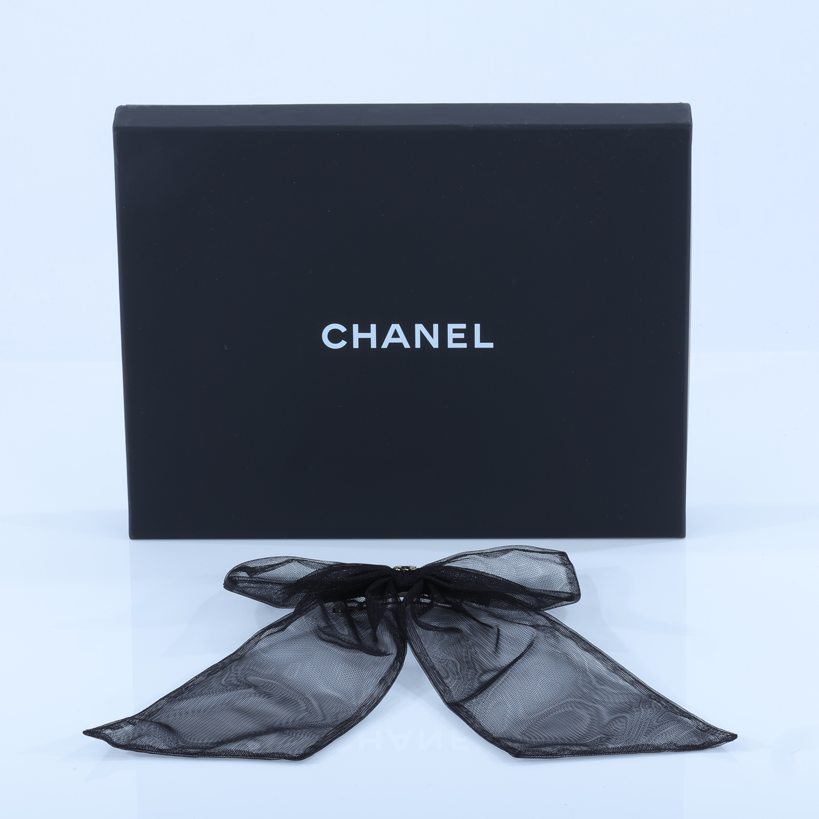 香奈兒 CHANEL CC 髮飾  黑蕾絲大蝴蝶結髮夾 原廠盒子