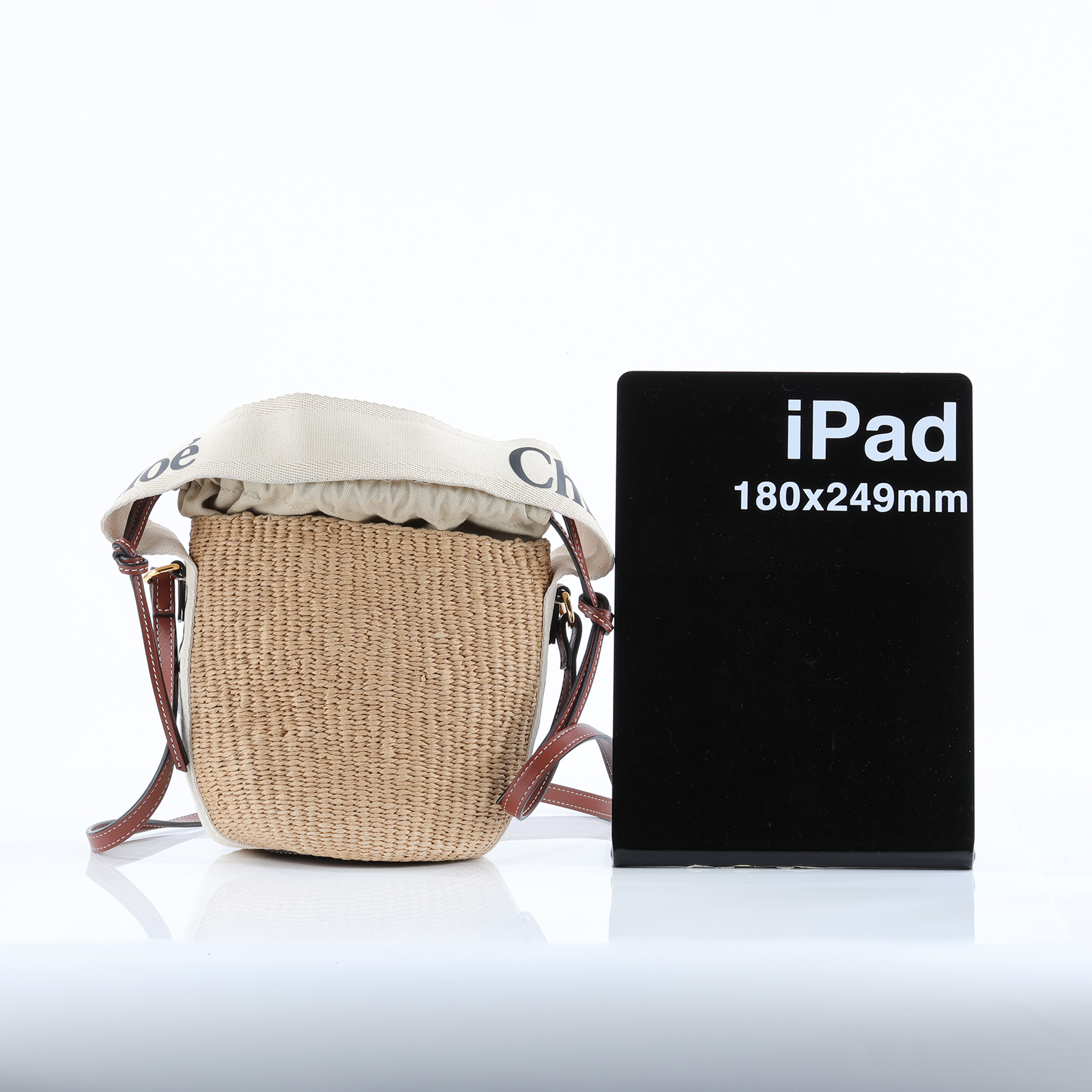 蔻依 CHLOE Mifuko Woody Small 水桶包 CHC21US381E65101 MIFUKO草編水桶包 防塵袋