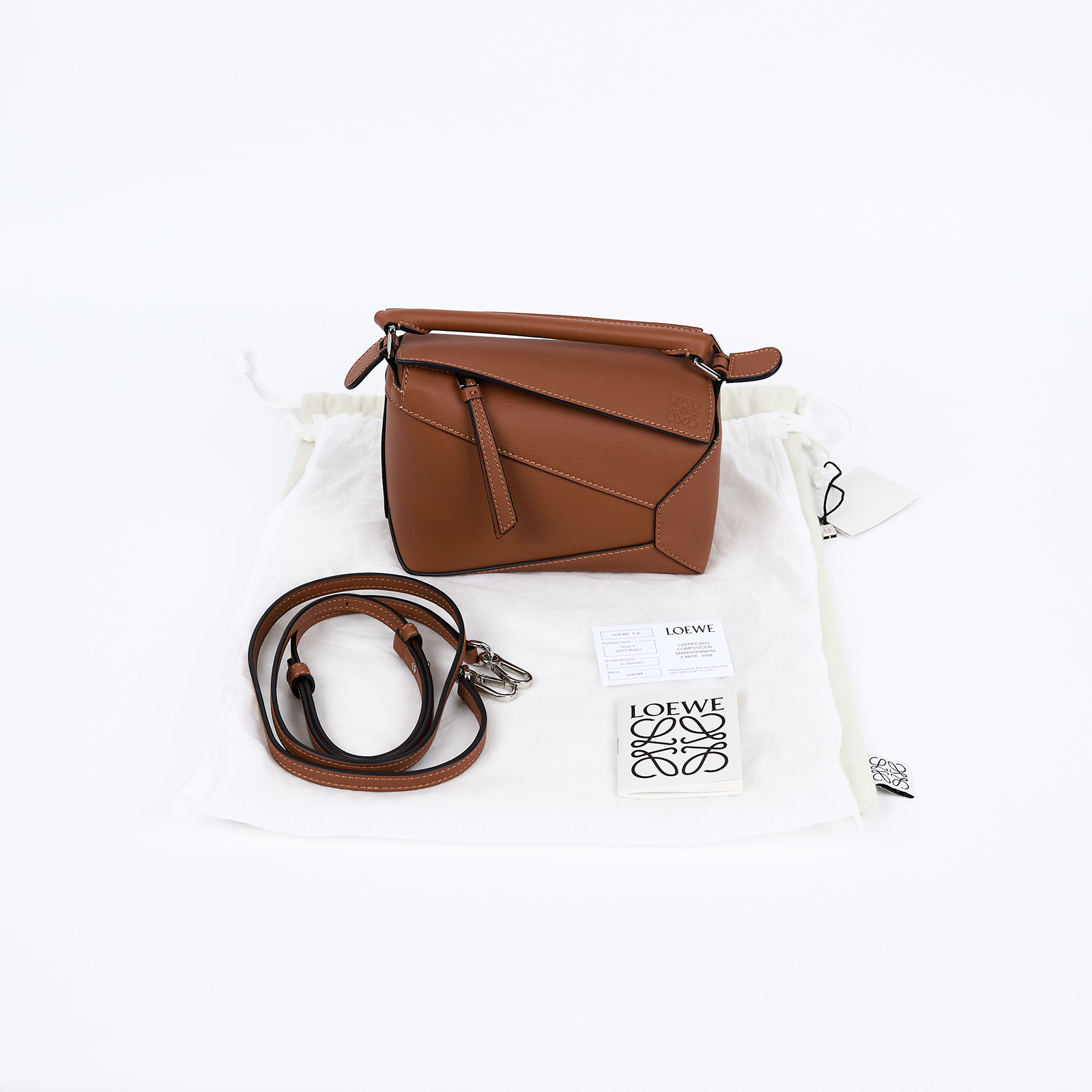 羅意威LOEWE Mini Puzzle Edge 手拿肩背斜背包A510P88X26 焦糖MINI