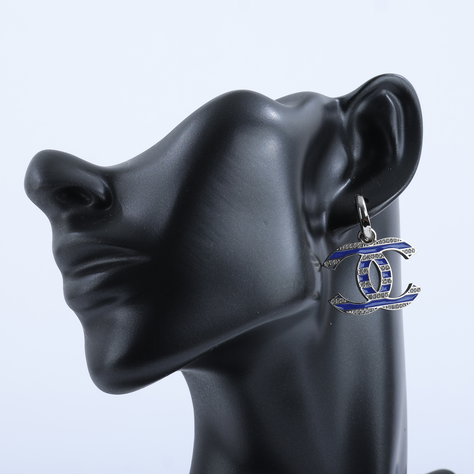 香奈兒 CHANEL CC LOGO 水鑽 耳環 耳釘 C25C 藍條紋水鑽雙C耳環 原廠盒子/內襯