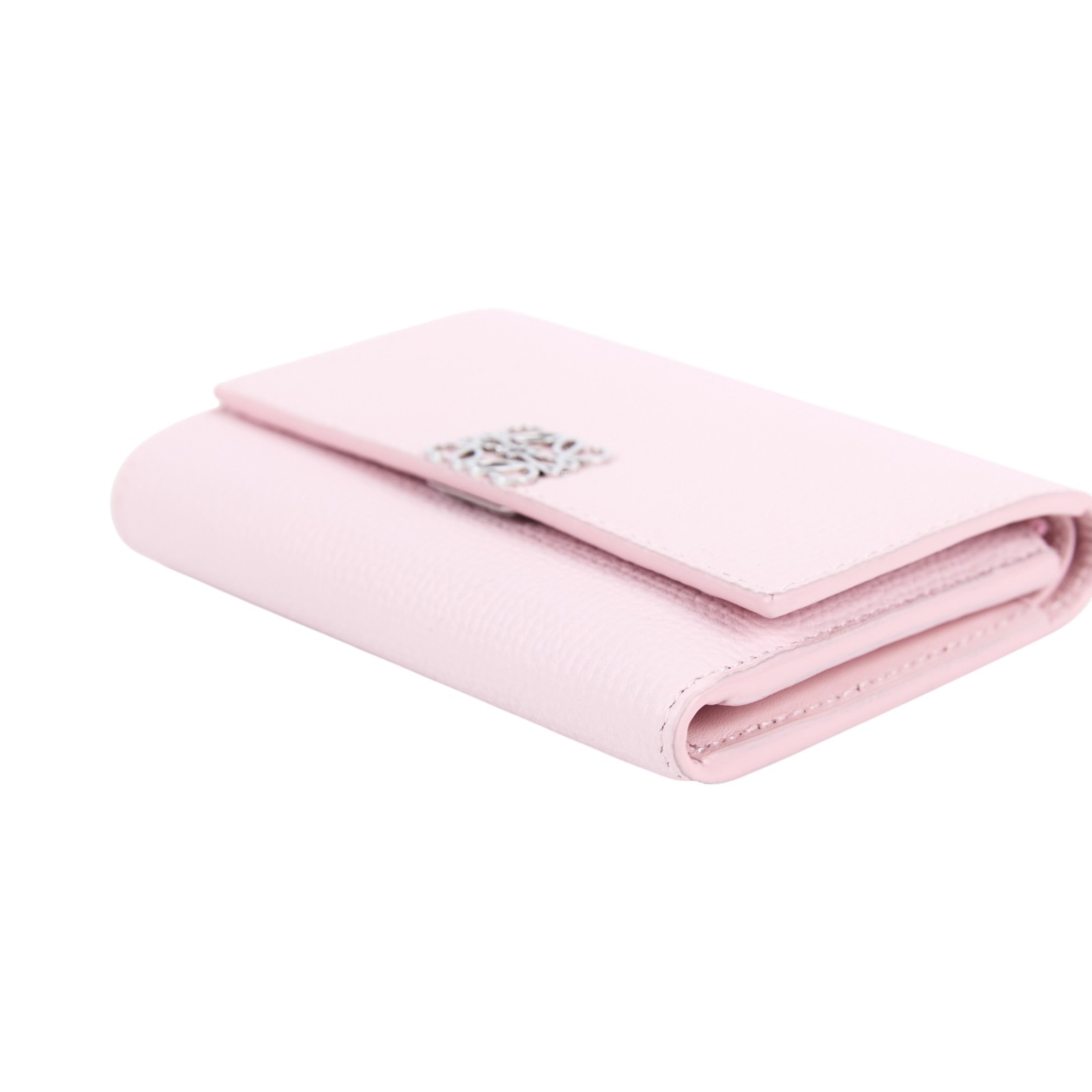 羅意威 LOEWE 小型鵝卵石紋小牛皮 Anagram 直式錢包 C821S33X12 粉ANAGRAM三折短夾 原廠盒子/防塵袋