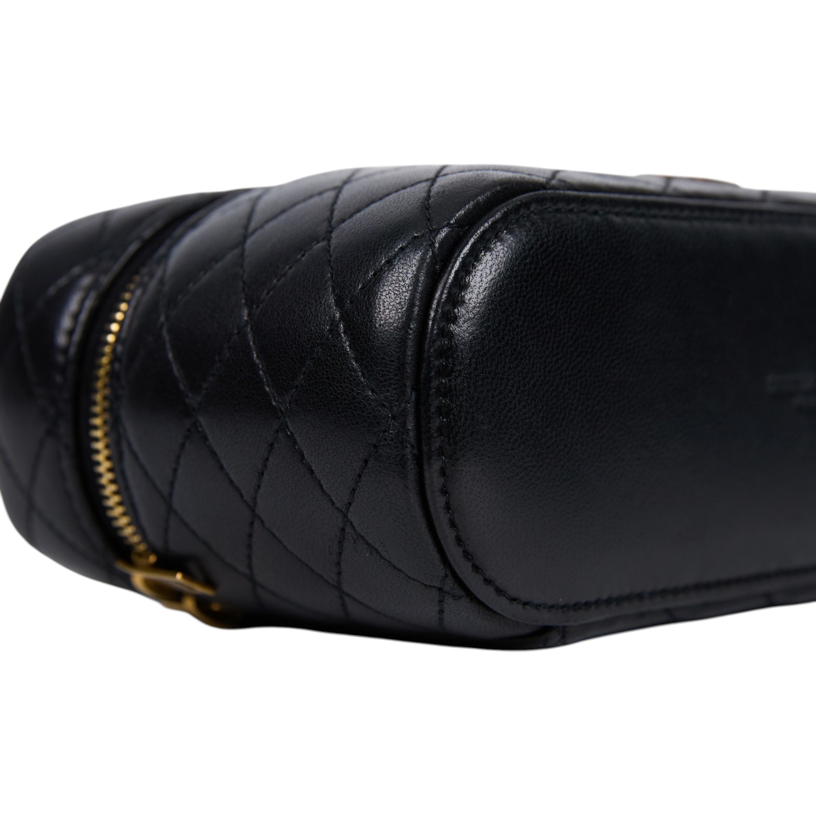 聖羅蘭 YSL SAINT LAURENT Gaby Vanity Bbag 小羊皮 肩帶 手拿包 7667311EL07  防塵袋/背帶