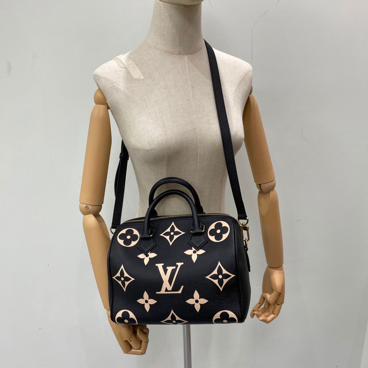 路易威登 LOUIS VUITTON Speedy Bandoulière  25 雙色 手提 斜背 波士頓包 M58947  防塵袋/鎖組