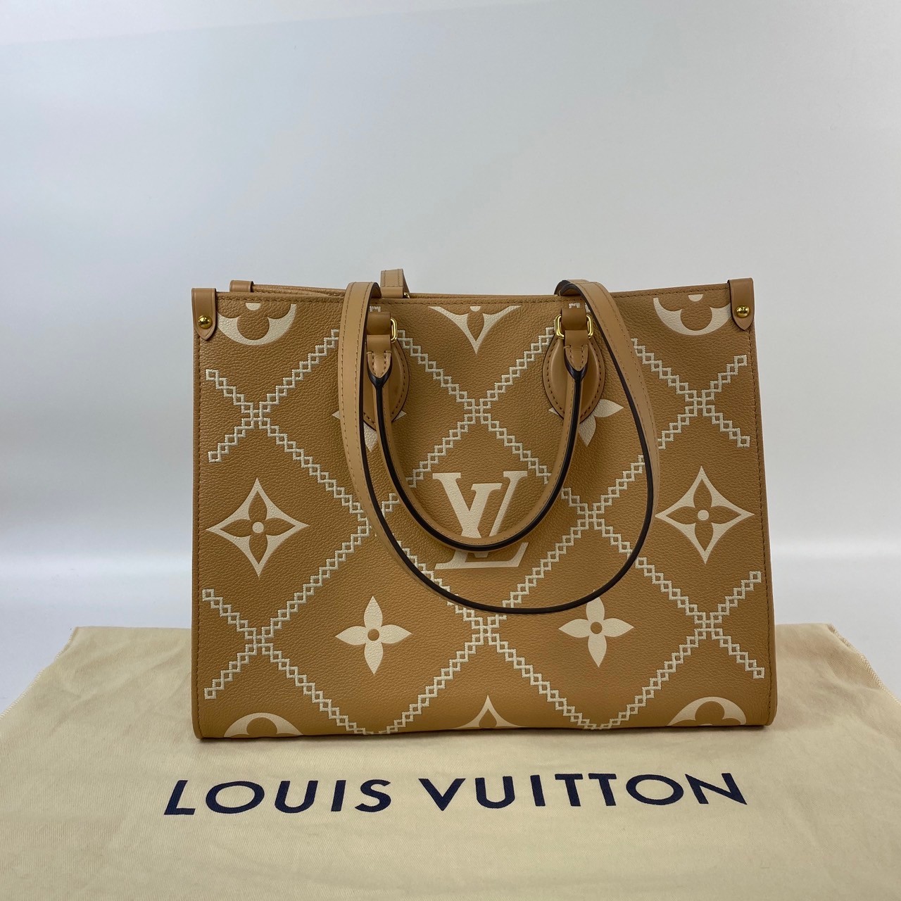 路易威登 LOUIS VUITTON OnTheGo MM 大型 手提袋 單肩包 M46015 晶片款 土黃色ONTHEGO MM 防塵袋