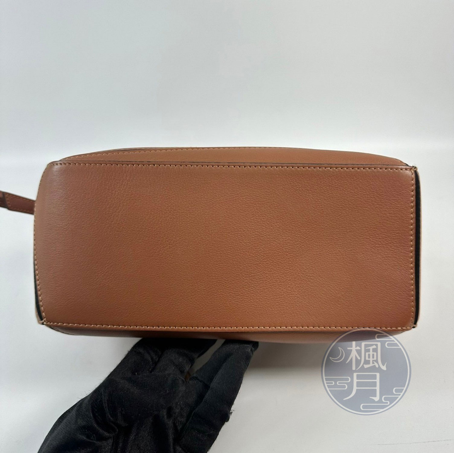 羅意威 LOEWE Small Puzzle bag 肩背 斜背包 51720267695633 焦糖PUZZLE SMALL 防塵袋