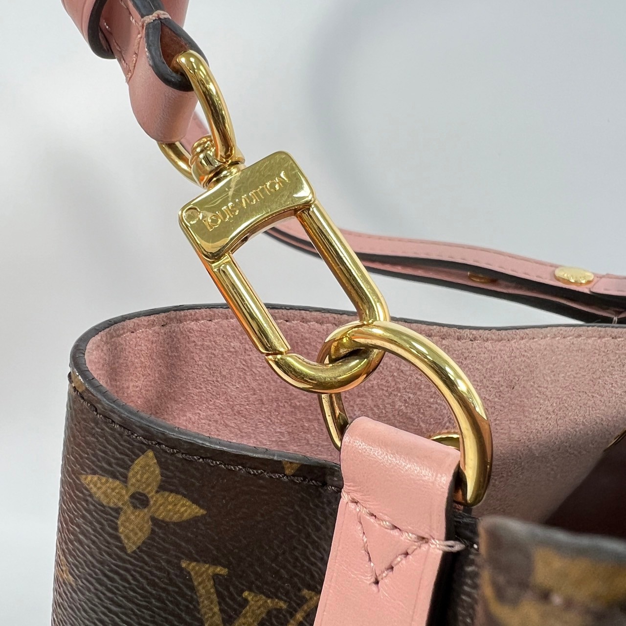 路易威登 LOUIS VUITTON NéoNoé MM 經典帆布 肩背 水桶包 粉紅色 M44022 原花粉NEONOE 原廠盒子/防塵袋/購買證明影本/背帶