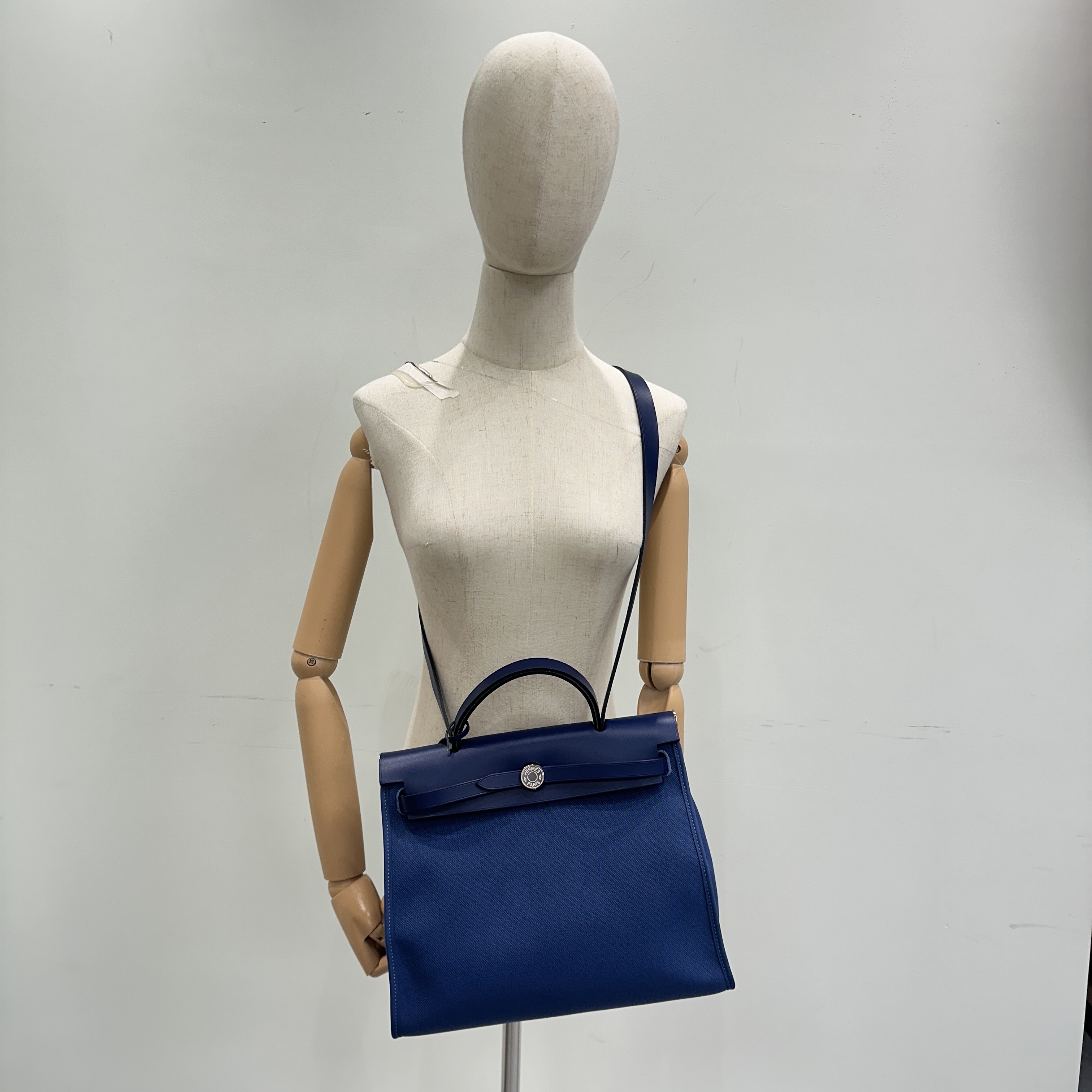 愛馬仕 Hermès Herbag Zip 31 HER31 H068675/C刻 布萊頓藍拼寶石藍帆布HERBAG31 原廠盒子/防塵袋/鎖組/購買證明