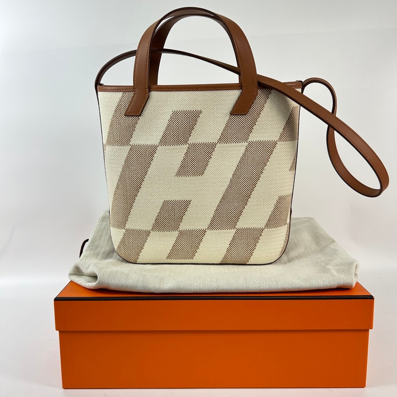 愛馬仕 Hermès Cabas H en Biais 27 CHB27 Z刻 咖邊帆布H EN BIAIS 27 原廠盒子/防塵袋