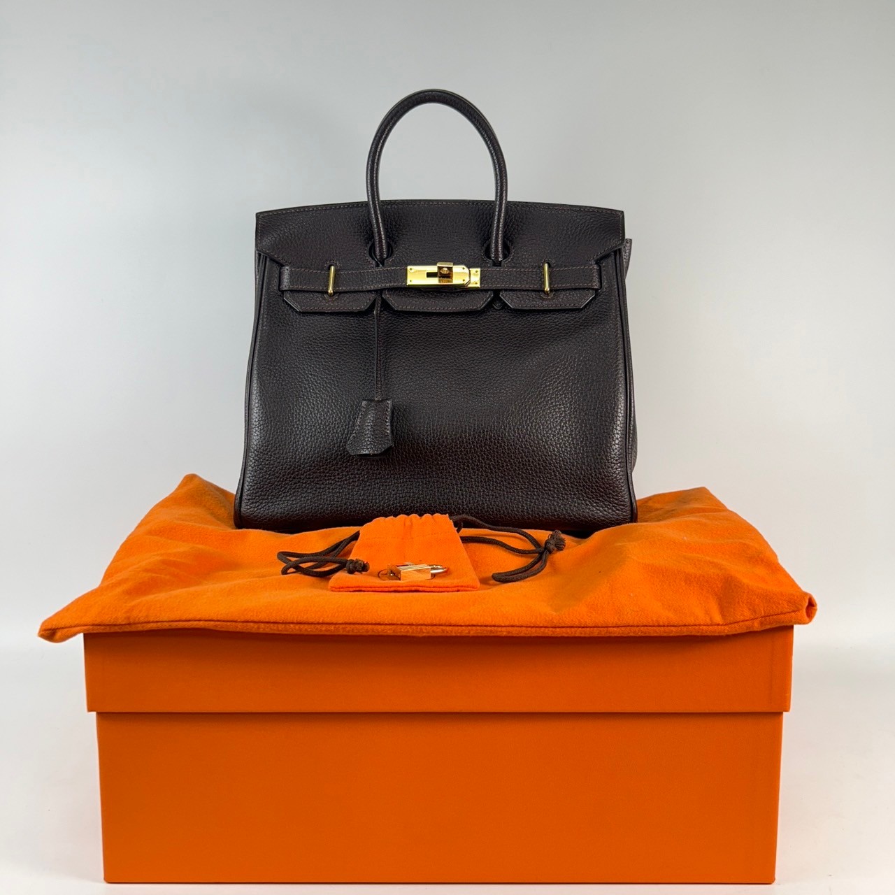 愛馬仕 Hermès Haut à Courroies HAC 28 手提包 HD28 口I刻 巧克力金釦HAC 28 原廠盒子/防塵袋/鎖組