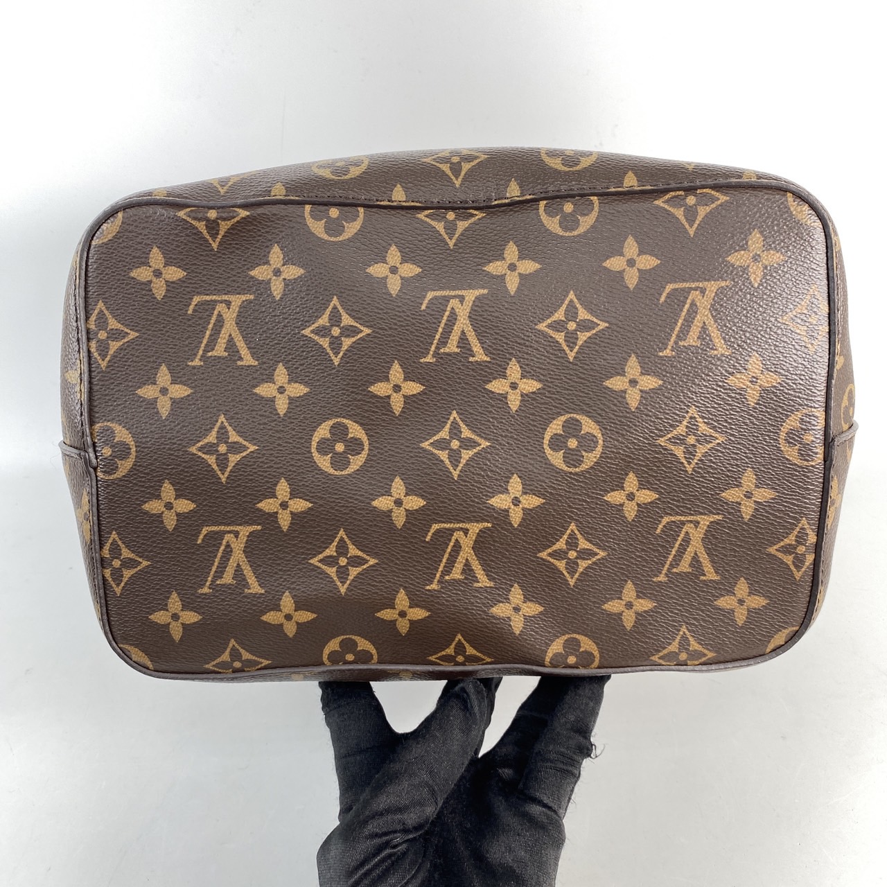 路易威登 LOUIS VUITTON NéoNoé MM 經典帆布 肩背 水桶包 棕色 M44887 晶片款 棕原花NEONOE水桶包 防塵袋