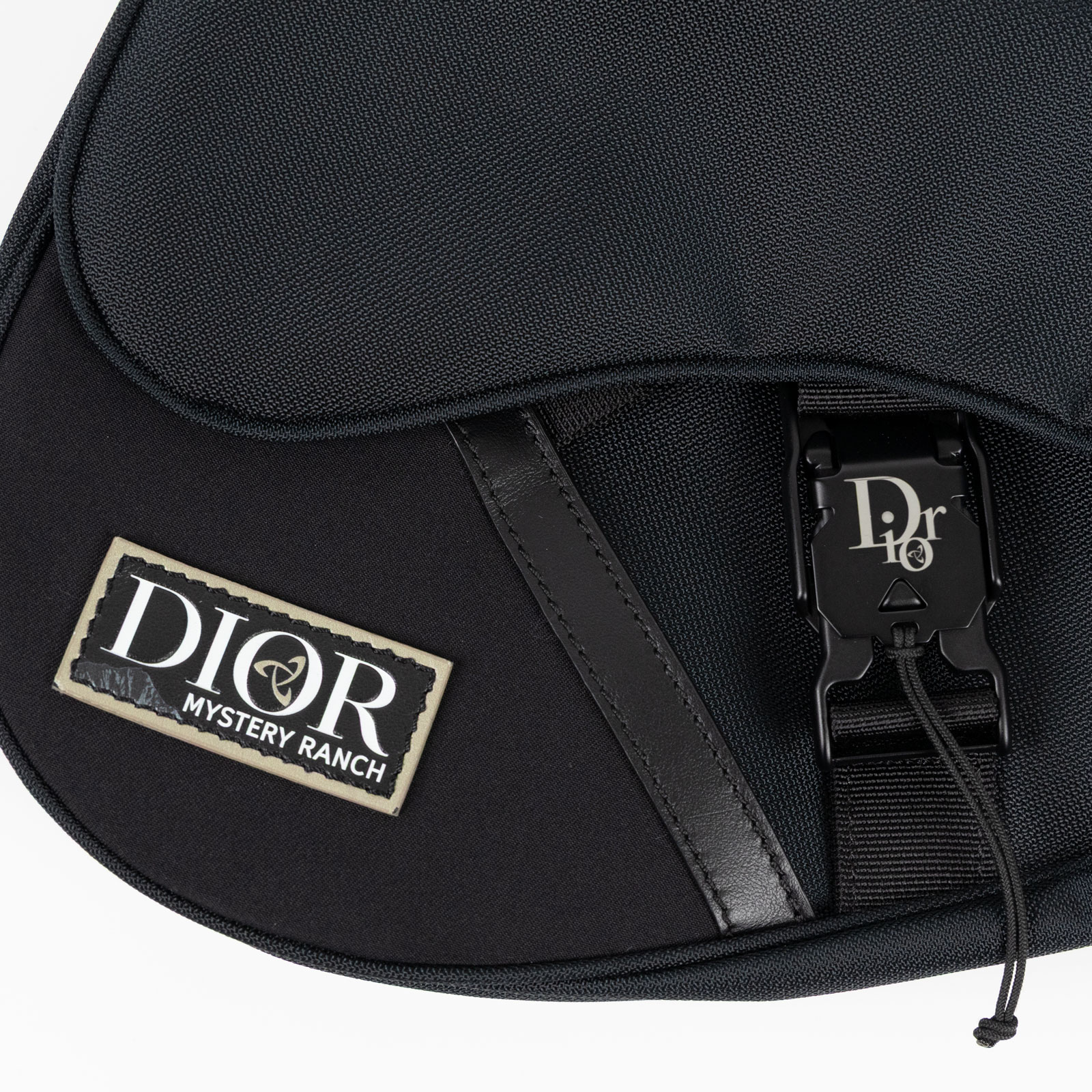 迪奧 CHRISTIAN DIOR Saddle 馬鞍包 手提 肩背包 1ADPO111MRN 黑尼龍馬鞍包 原廠盒子/防塵袋/購買證明影本