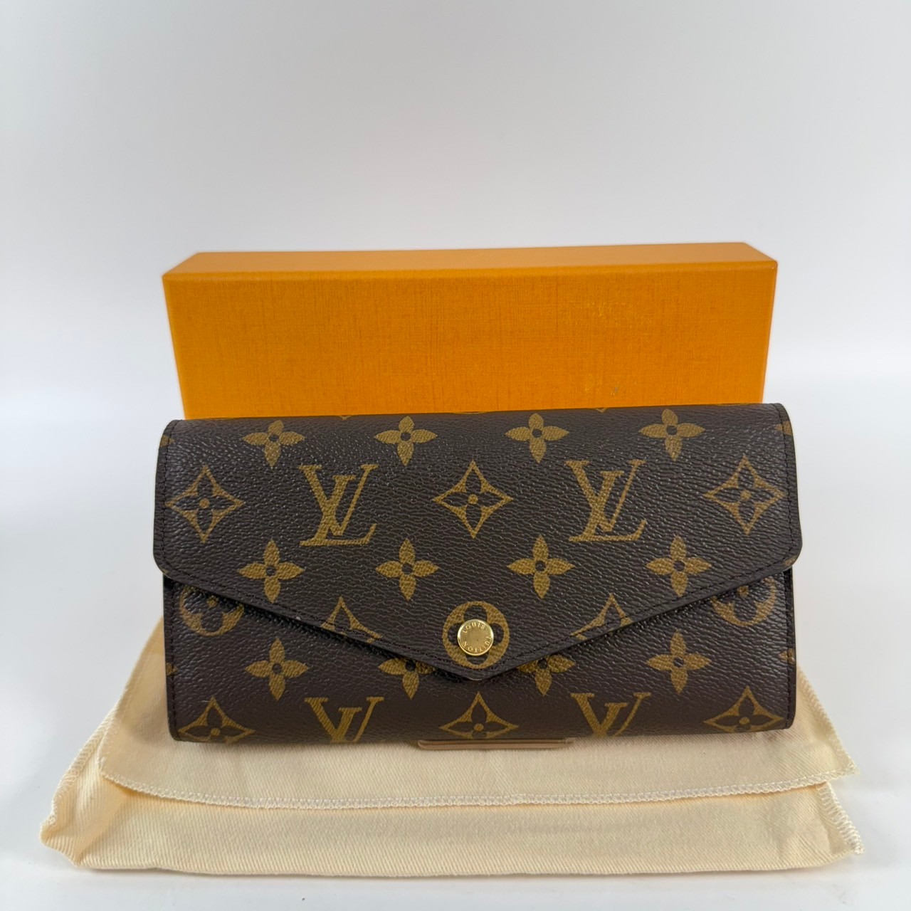 路易威登 LOUIS VUITTON Sarah 錢包 口蓋長夾 棕色 M60531 晶片款 原花SARAH掀蓋長夾 原廠盒子/防塵袋