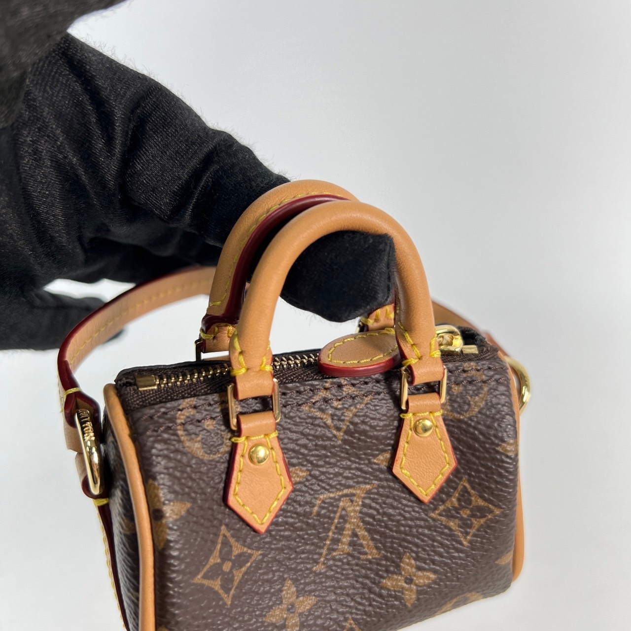 路易威登 LOUIS VUITTON Speedy Monogram 手袋吊飾 M00544 晶片款 　原花SPEEDY吊飾 原廠盒子/防塵袋/台灣購買證明