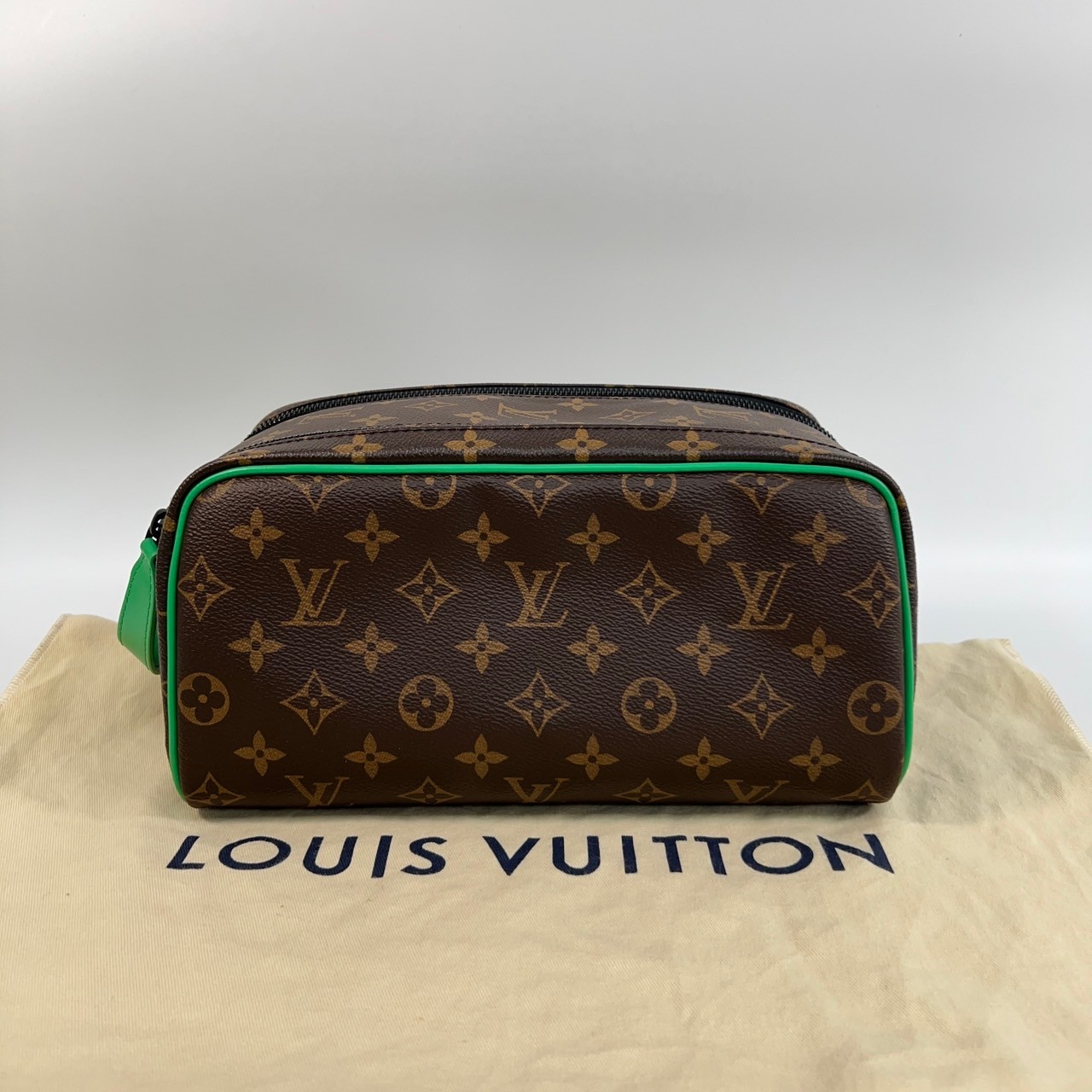 路易威登 LOUIS VUITTON Dopp Kit 盥洗包 經典帆布 M46253 晶片款 原花綠邊雙拉鍊梳洗包 防塵袋