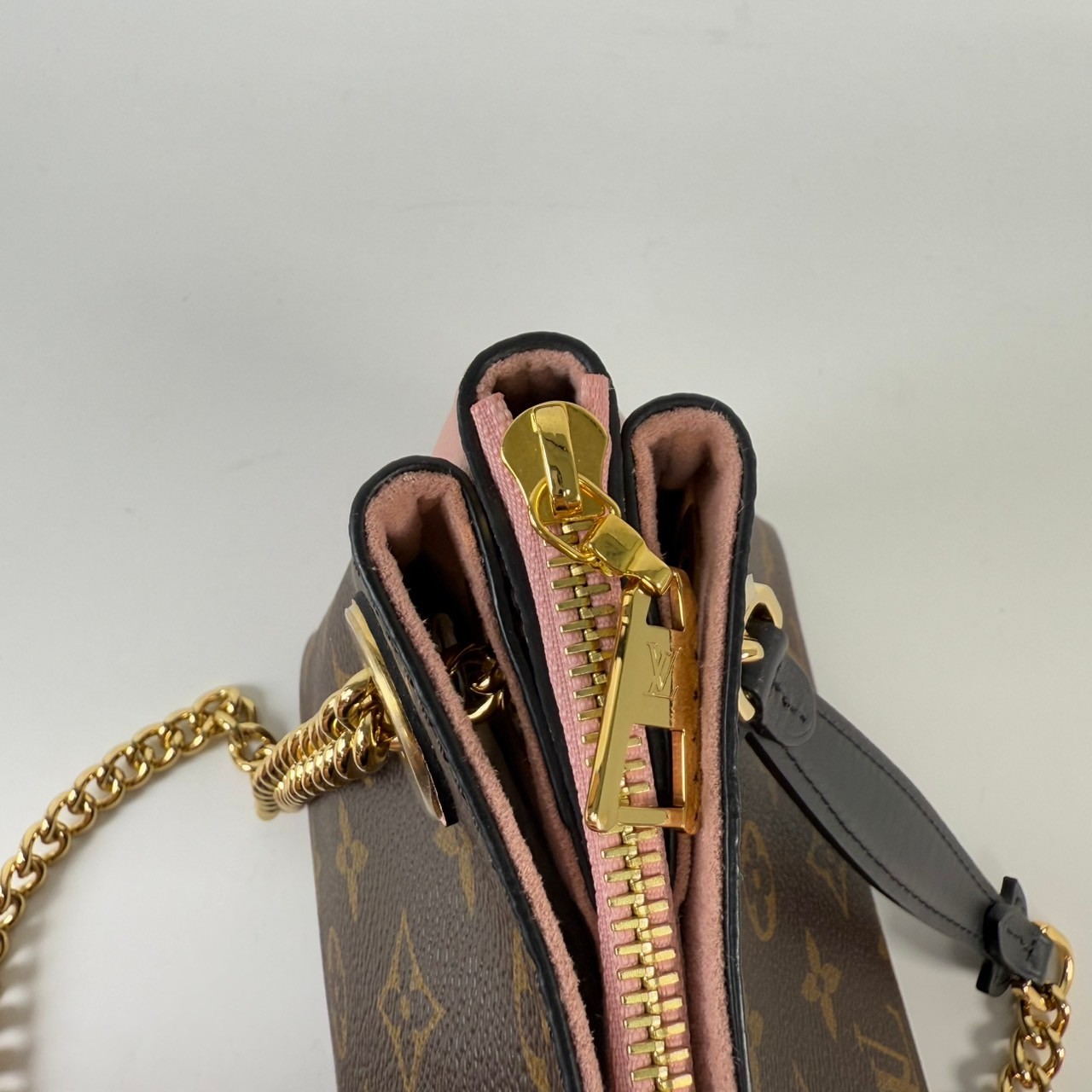 路易威登 LOUIS VUITTON Surene BB 雙鏈包 M43777 原花拼粉SURENE鍊包BB 防塵袋