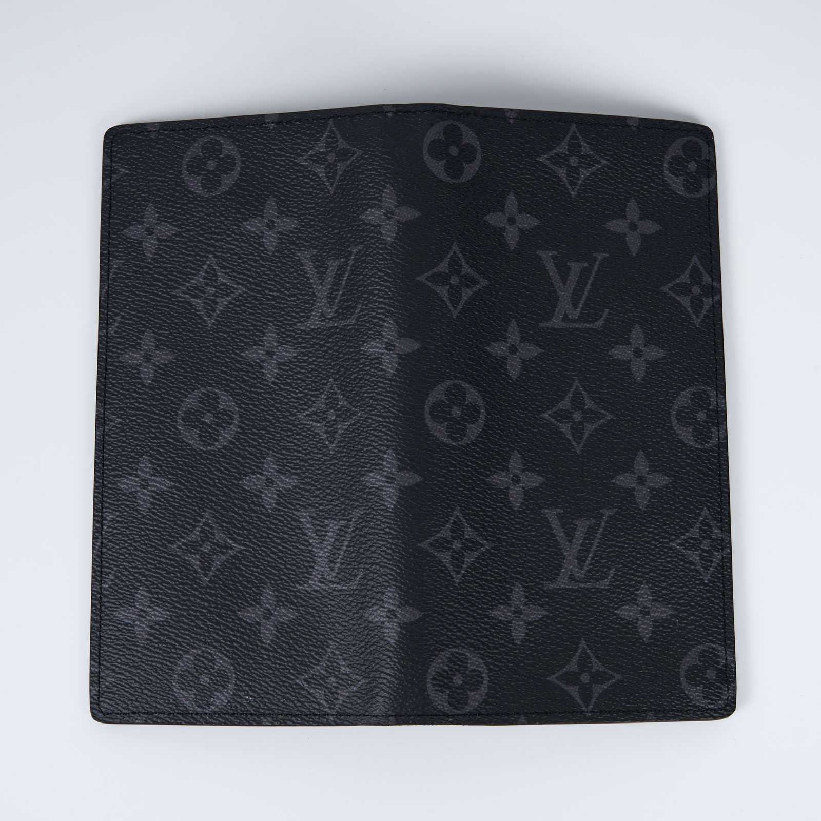 路易威登 LOUIS VUITTON Brazza 錢包 Monogram Eclipse 帆布 長夾 M61697 晶片款  原廠盒子/防塵袋/購買證明影本