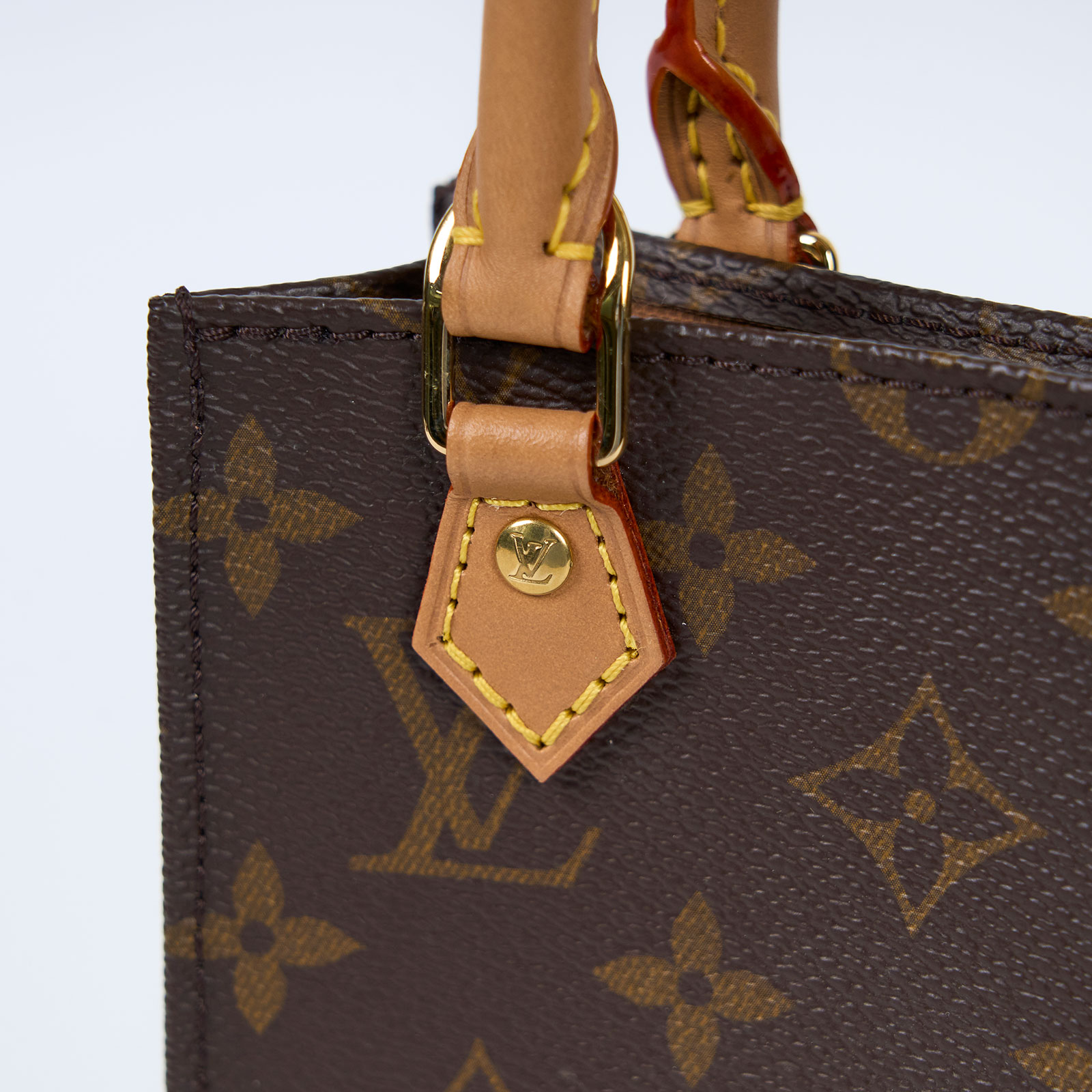 路易威登 LOUIS VUITTON Petit Sac Plat 經典帆布 斜背包 M69442 晶片款  原廠盒子/背帶