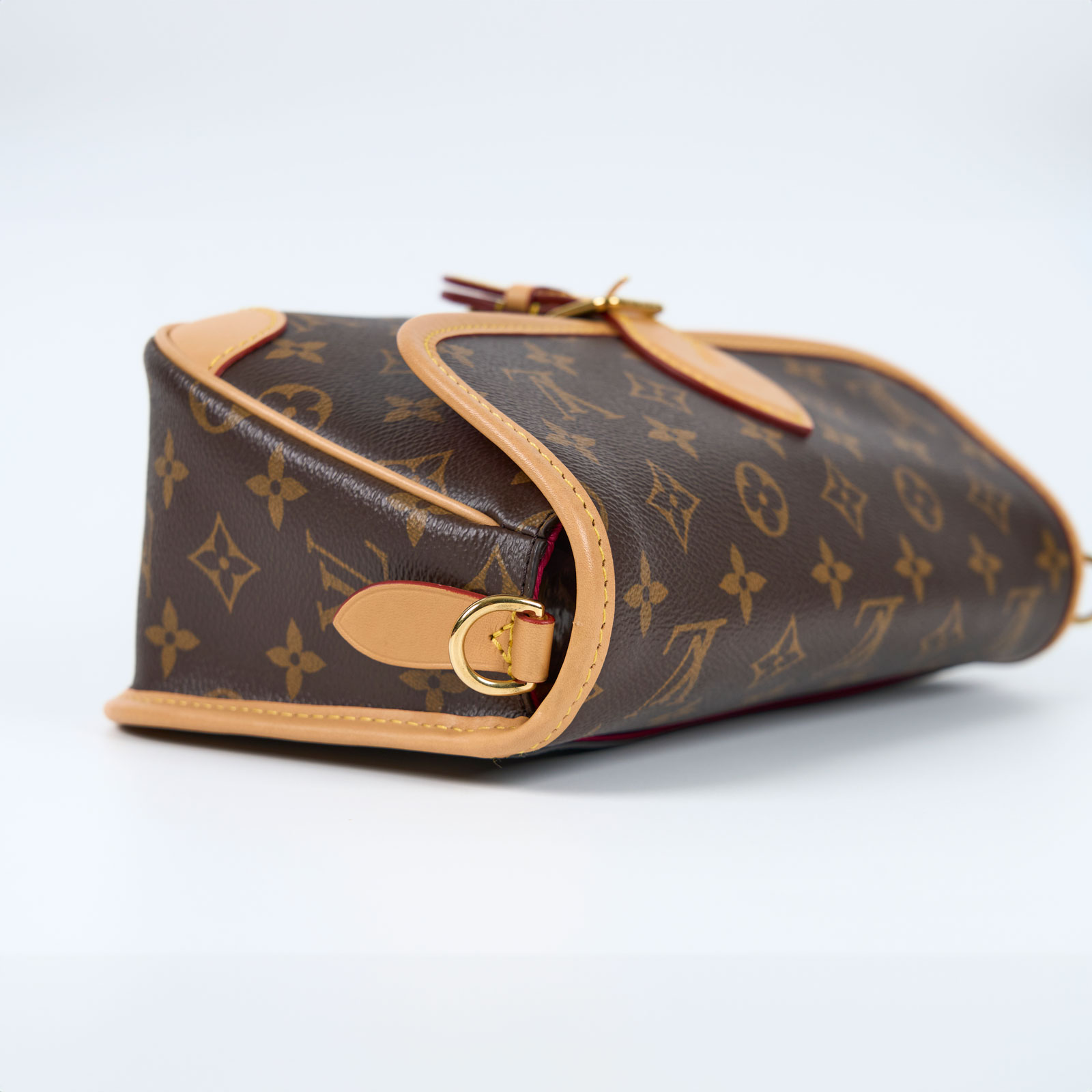 路易威登 LOUIS VUITTON Diane 腋下包法棍 單肩背包 經典帆布 M46049 晶片款 ☆原花DIANE 原廠盒子/防塵袋/背帶