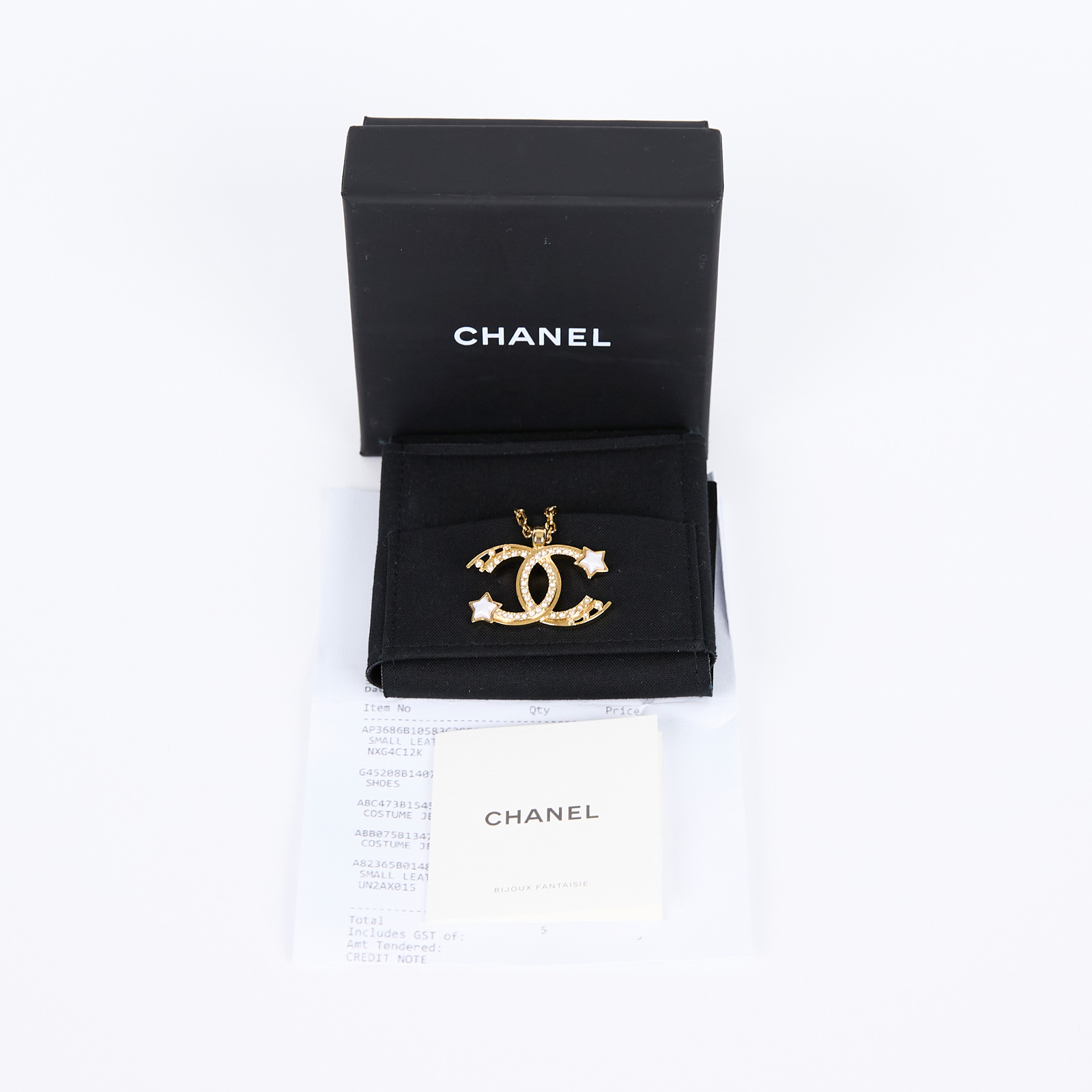 【CHANEL】✦新品未使用限定非売品✦シャネルステーショナリー7点セット✨ CHANEL AP4175 限定款水鑽CC LOGO小牛皮三折零錢短夾.黑/淡金<br